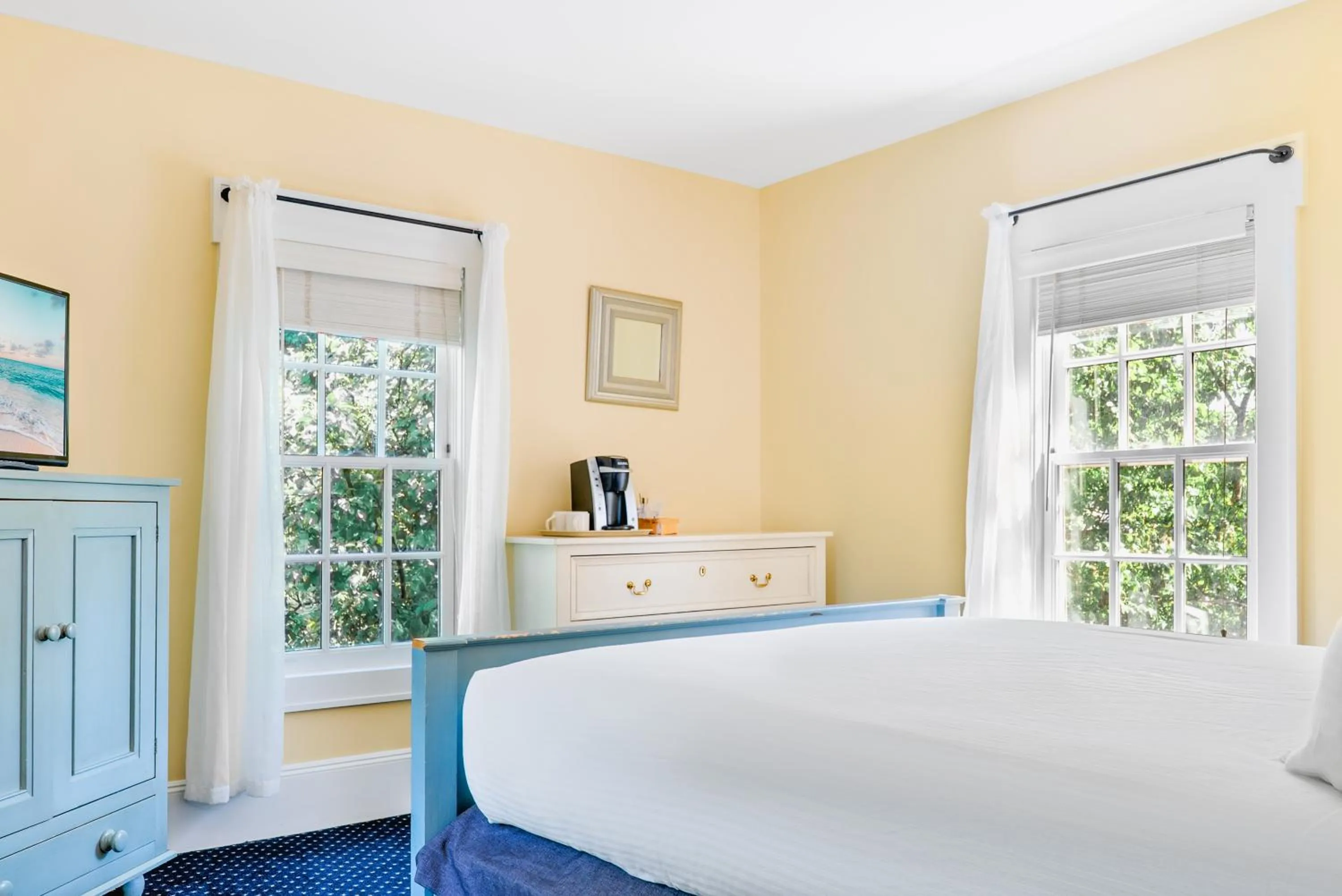 Beekman Arms and Delamater Inn