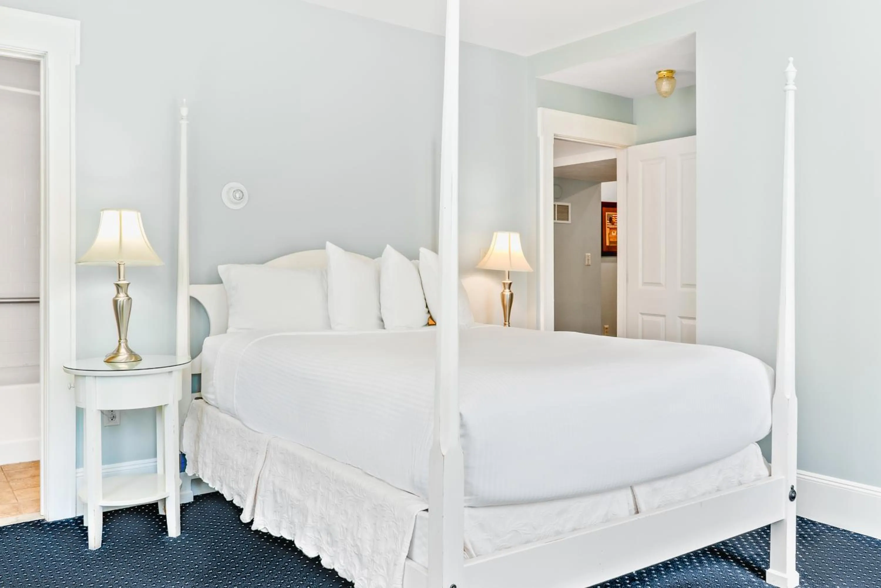 Beekman Arms and Delamater Inn