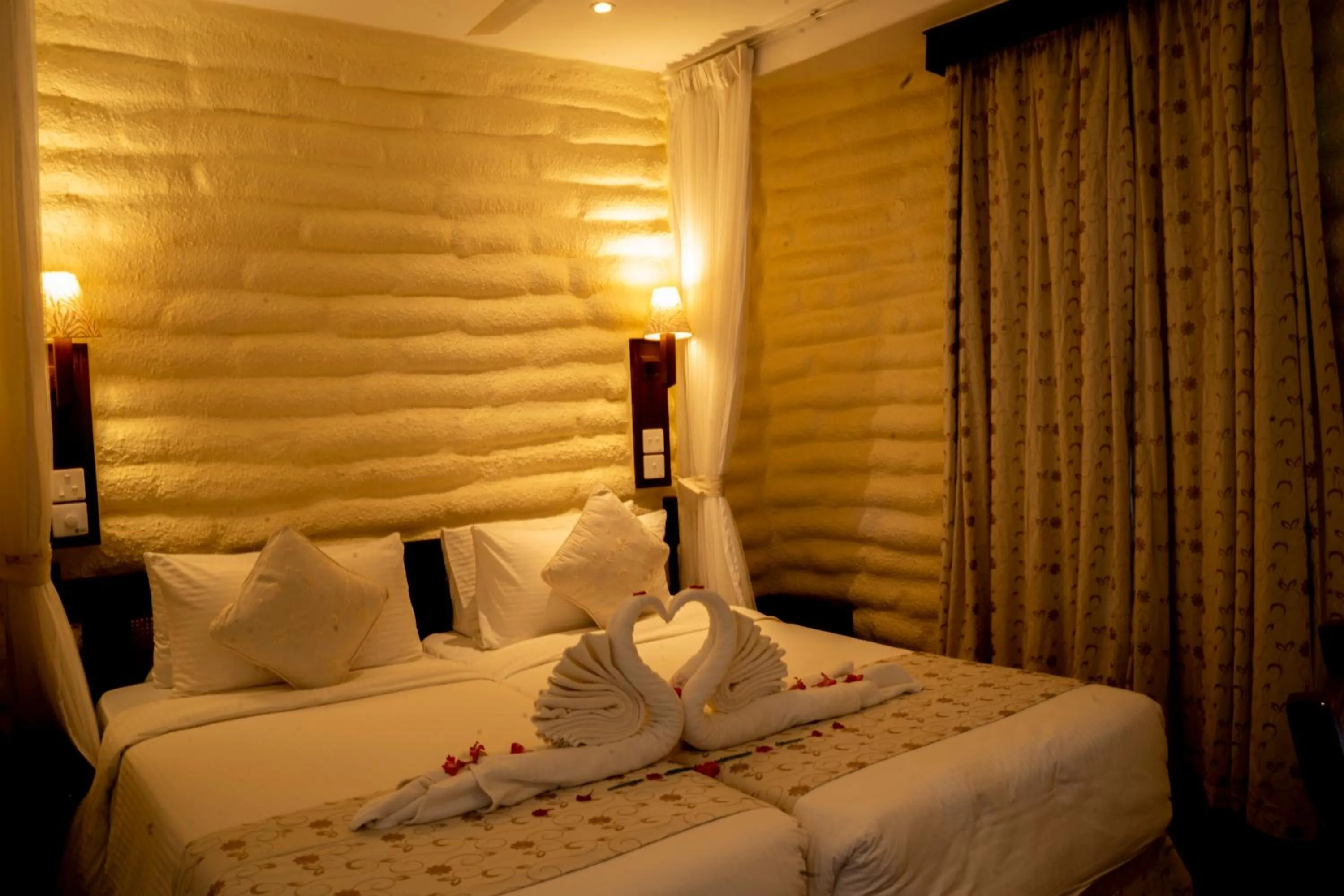 View (from property/room), Bed in Salt Lick Safari Lodge