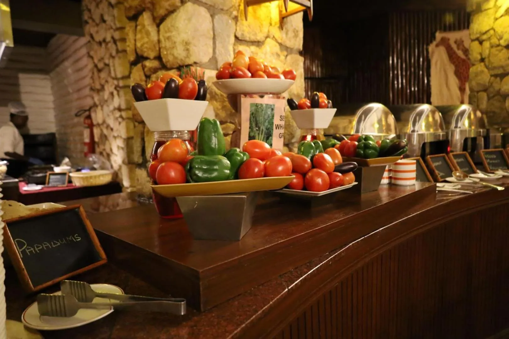 Restaurant/places to eat in Salt Lick Safari Lodge