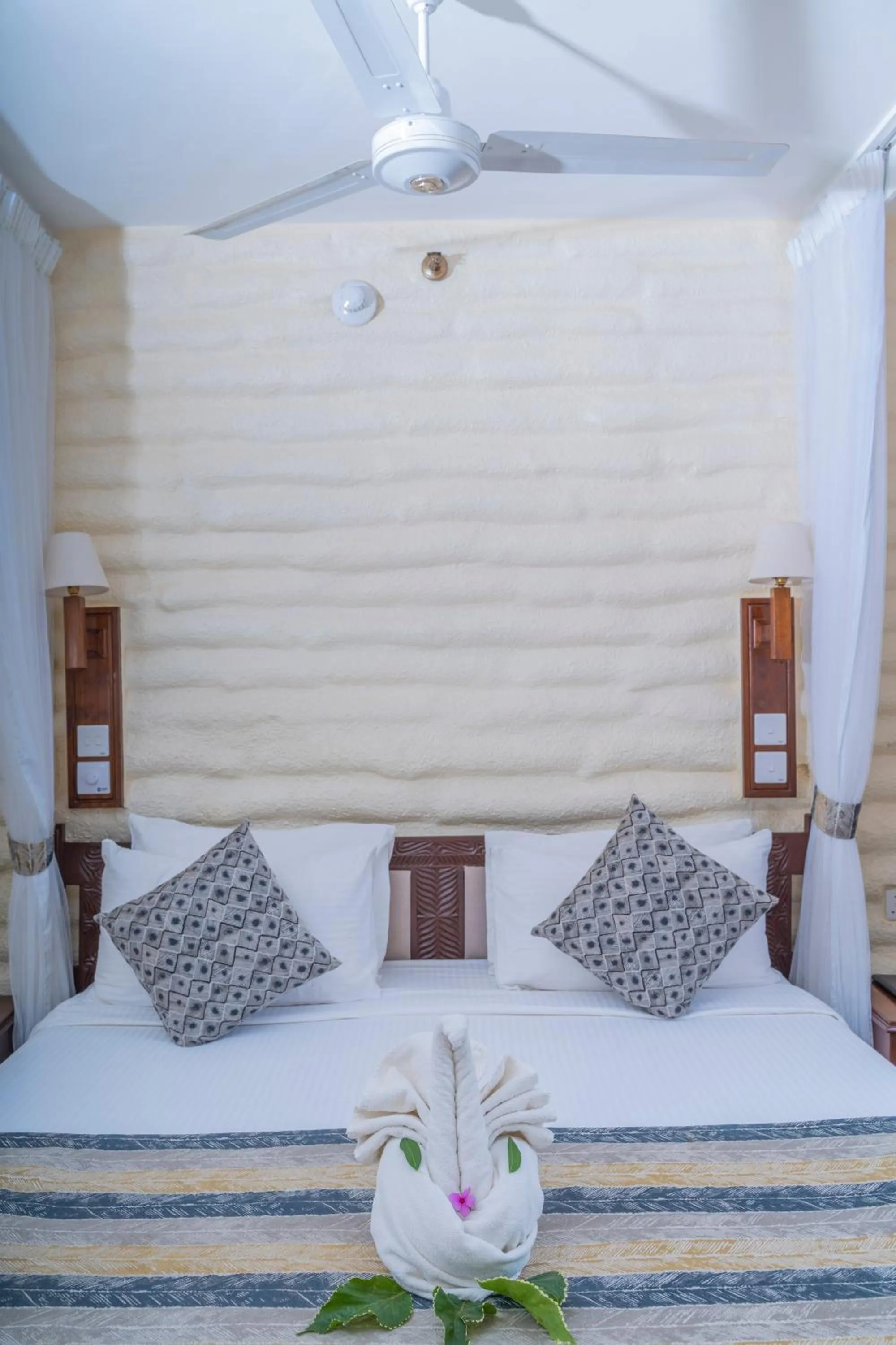 Bed in Salt Lick Safari Lodge