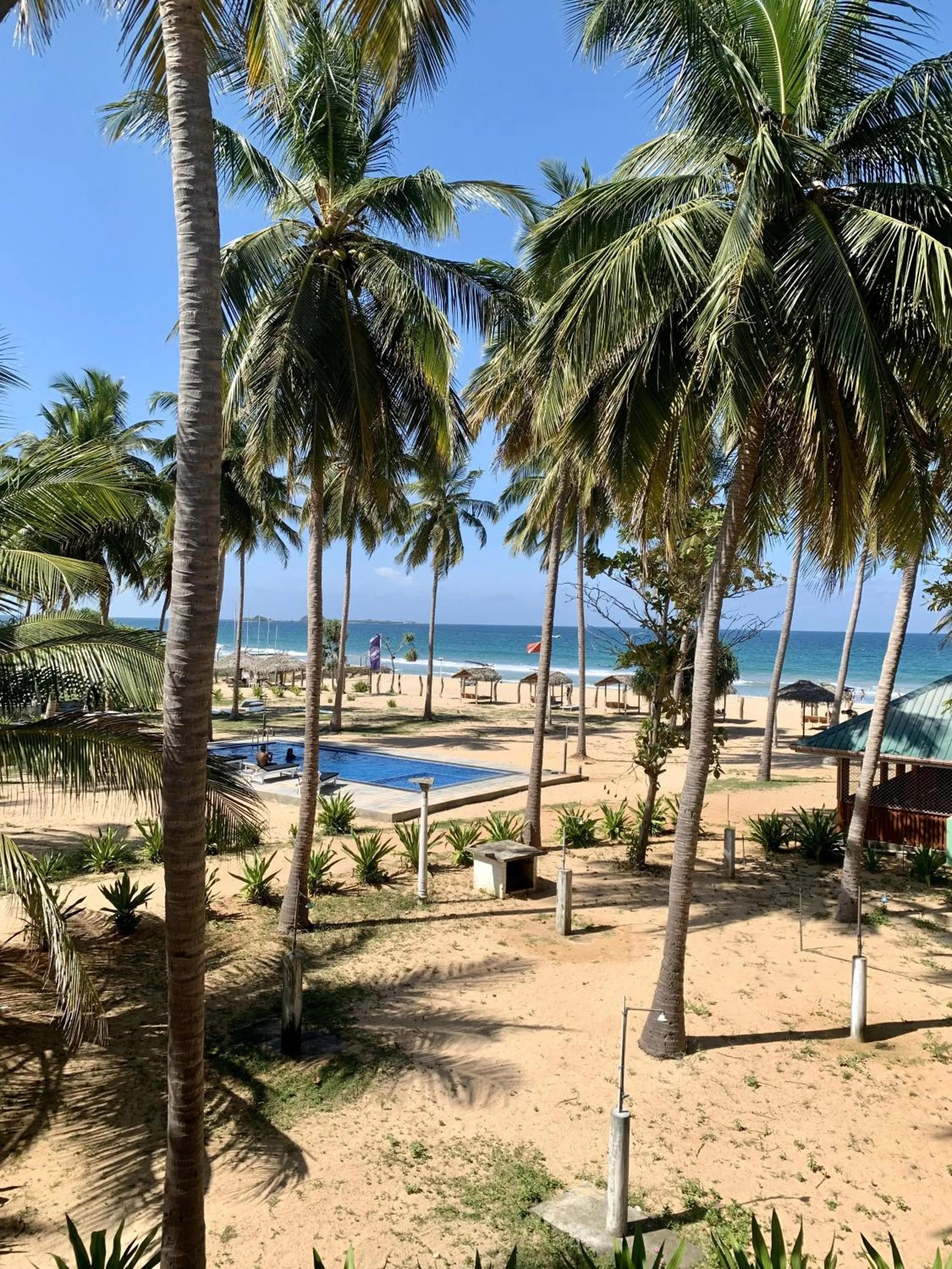 Swimming pool in Sea Way Hotel