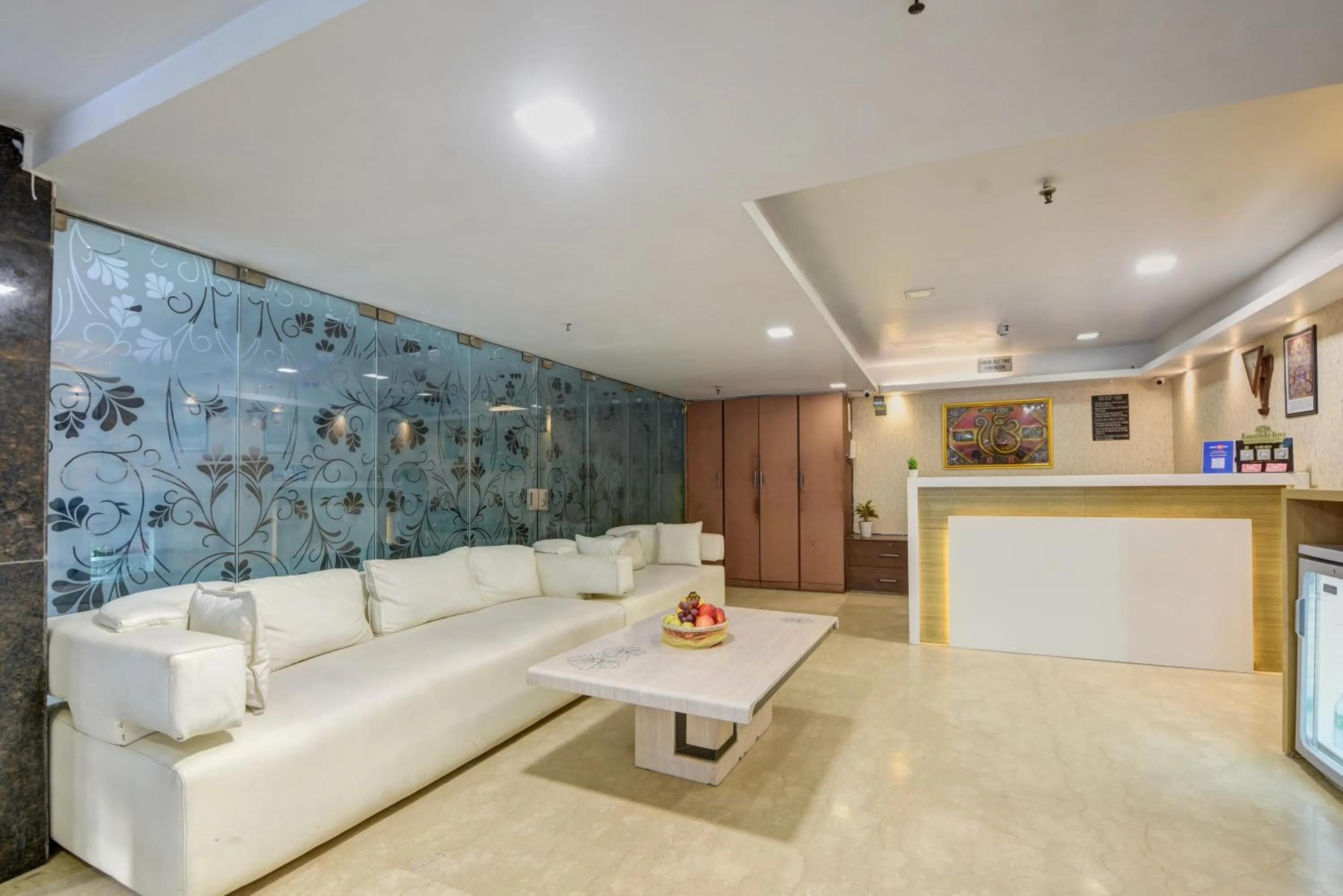 Lobby or reception in Qotel Signature Lavish Inn Rajouri Garden