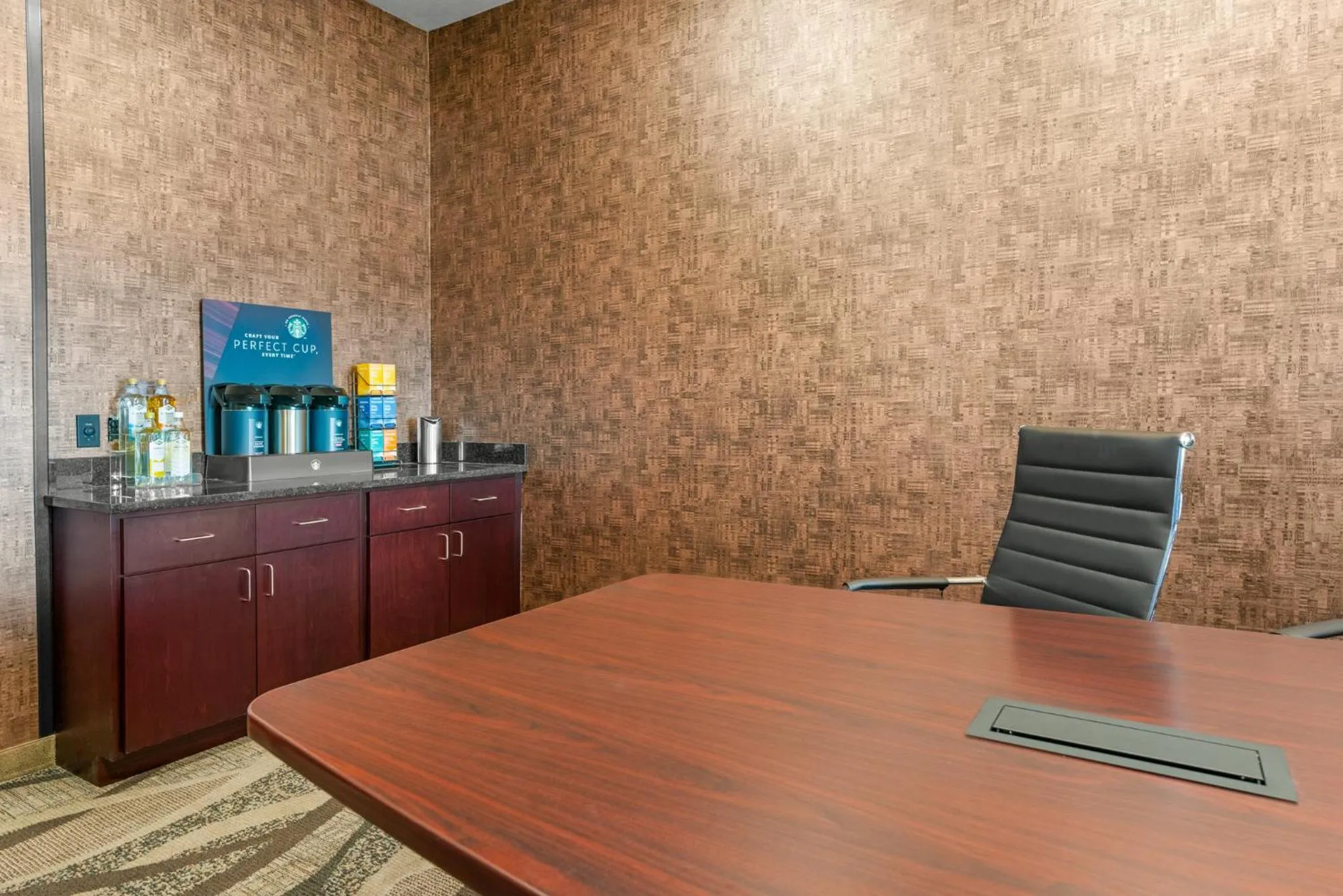 Meeting/conference room in Cobblestone Hotel & Suites - Lynden