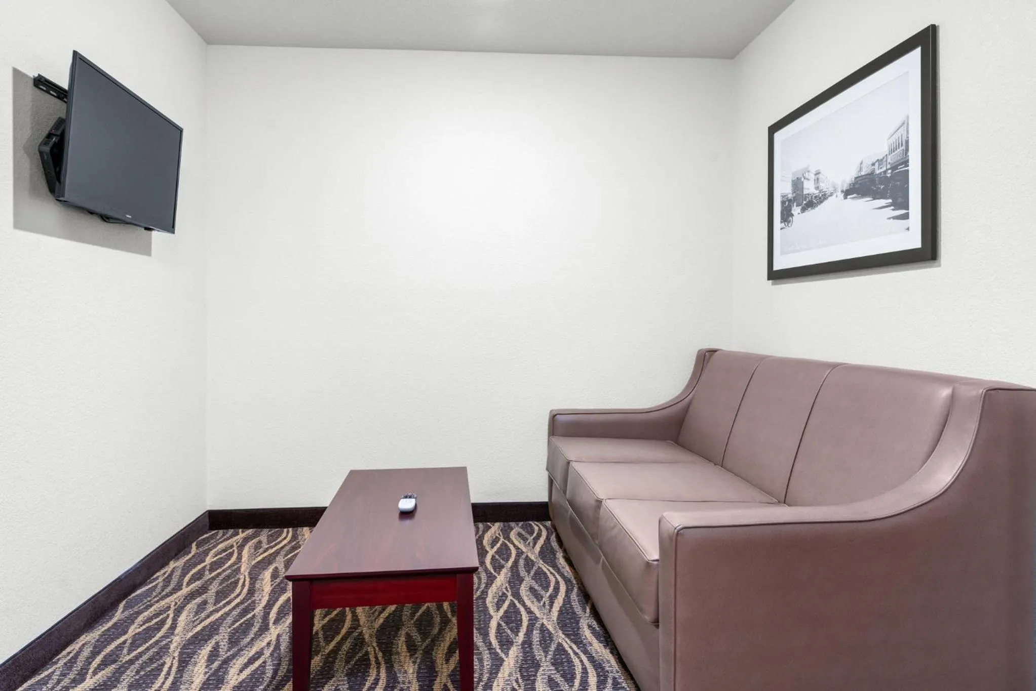 Seating area in Cobblestone Hotel & Suites - Lynden