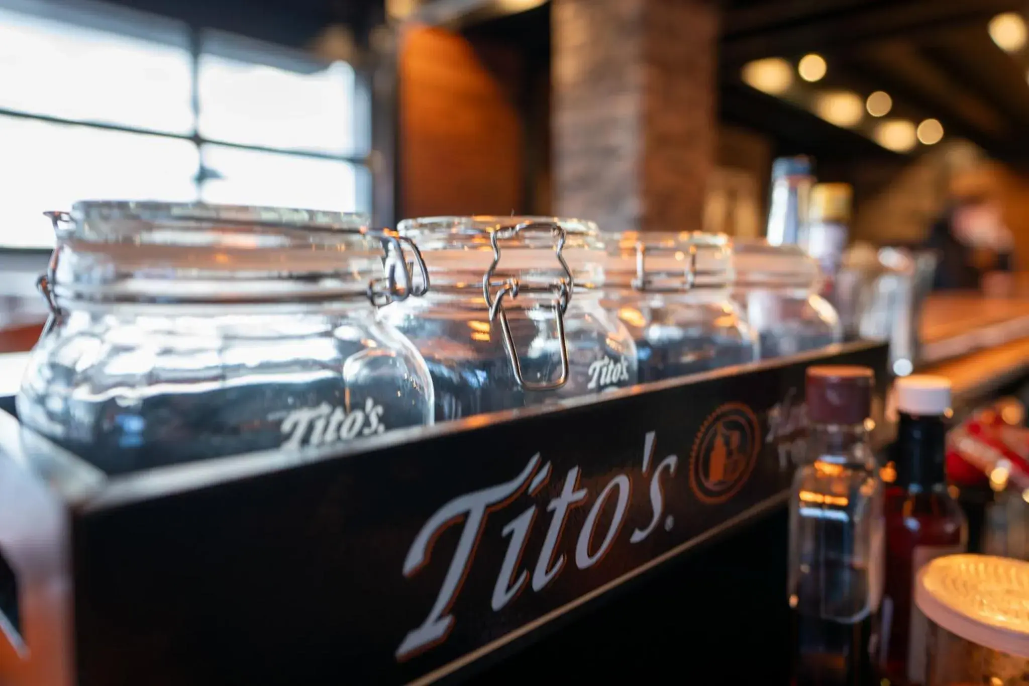 Lounge or bar in Cobblestone Hotel & Suites - Lynden Lounge or bar in Cobblestone Hotel & Suites - Lynden