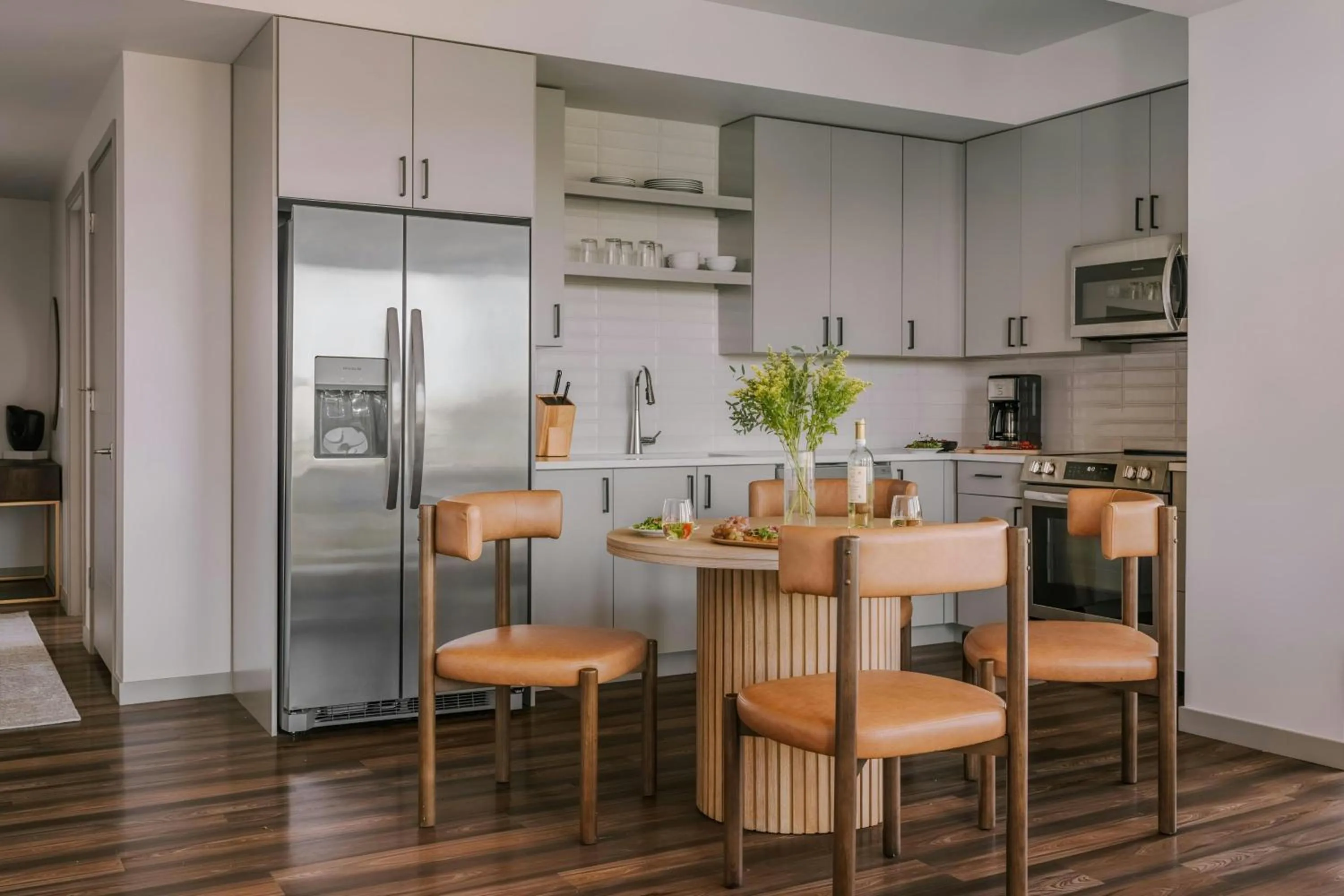 Photo of the whole room in Sonder Skyline Apartments LoHi