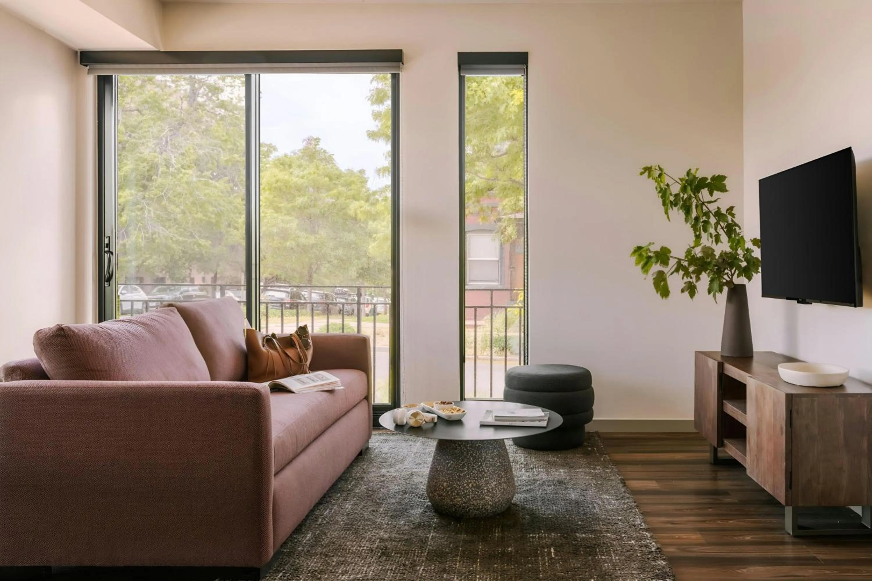 Sonder Skyline Apartments LoHi