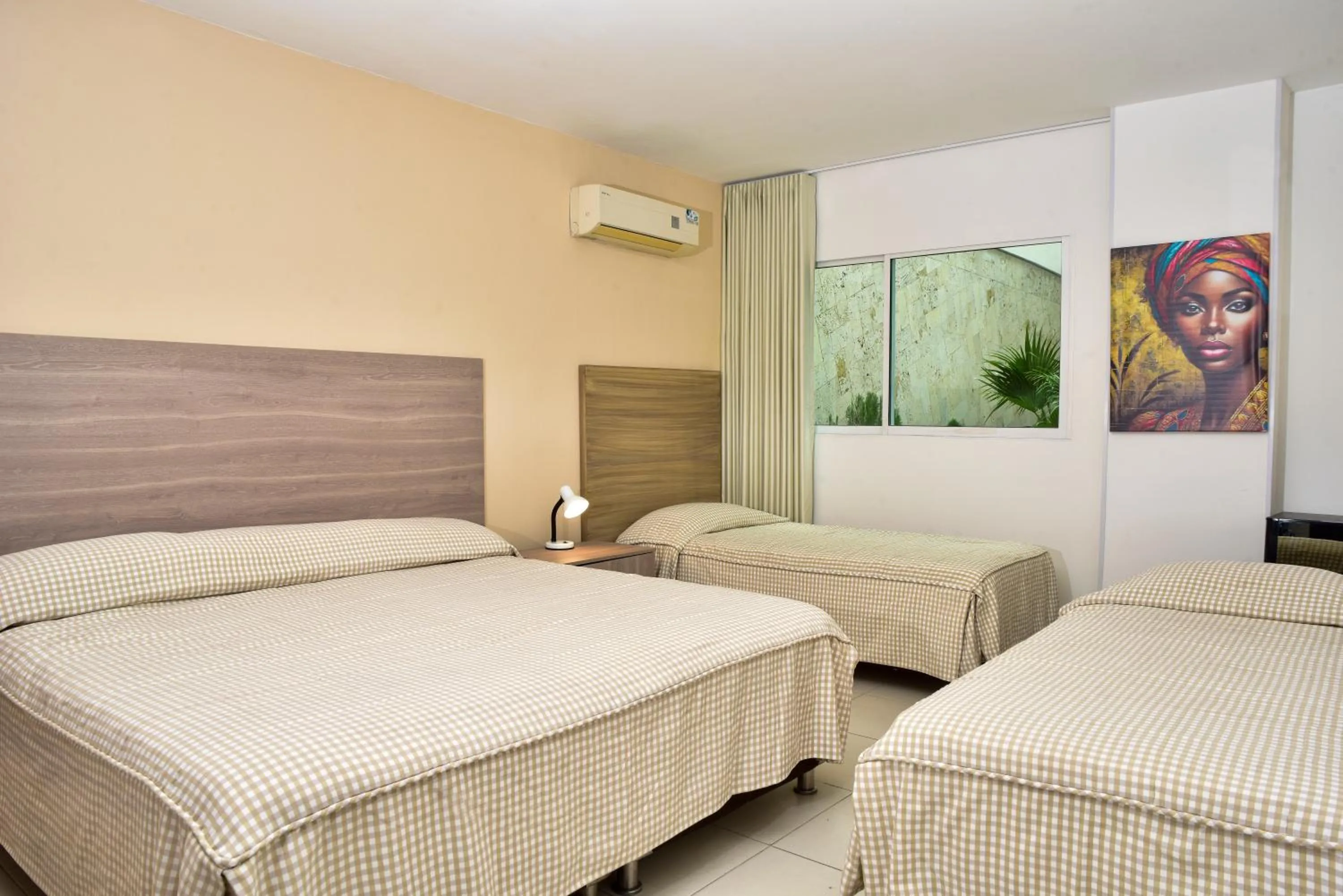 Classic Quadruple Room in HOTEL AQUARELLA DEL MAR