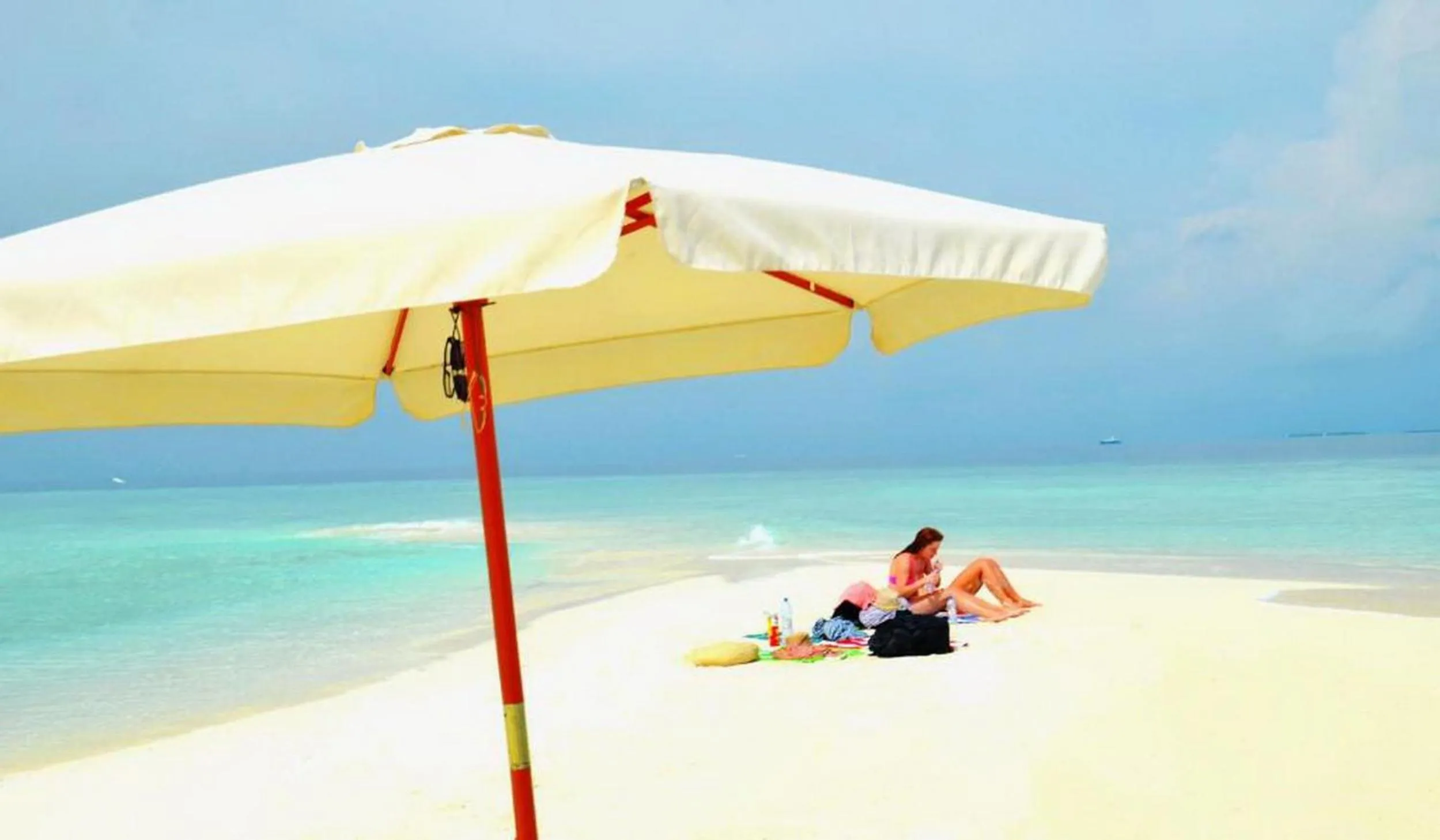 Day in Adroit Beach Inn