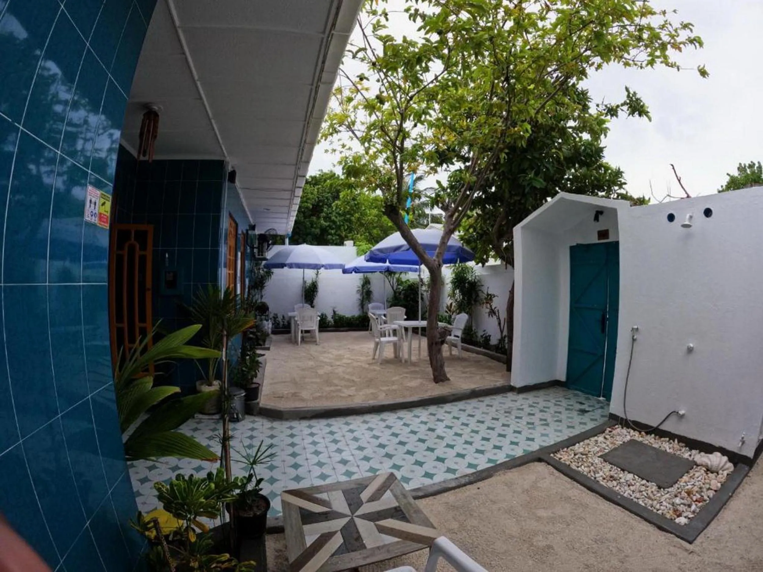 Property building in Adroit Beach Inn