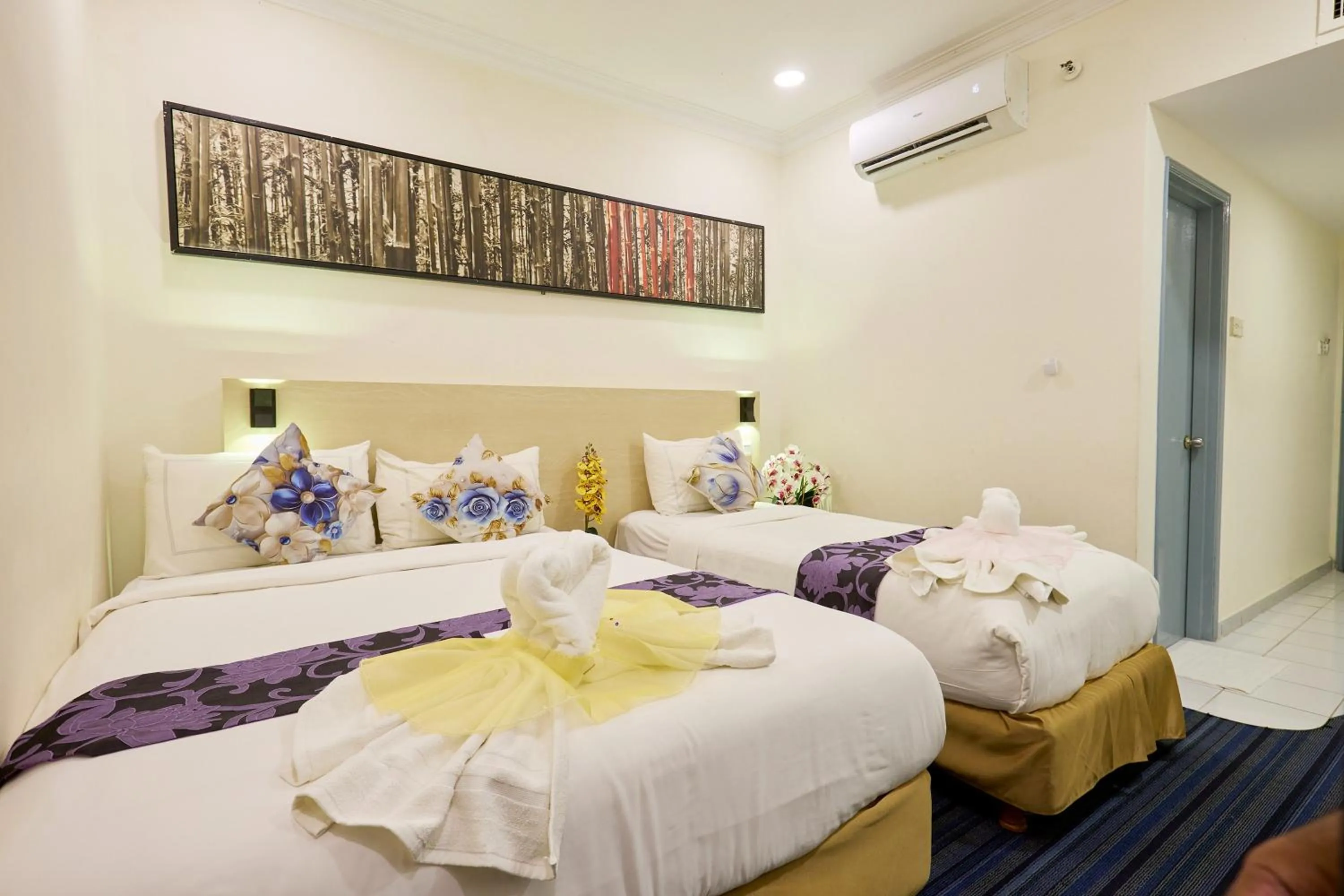 Bedroom in Hotel Bintang Kuala Lumpur
