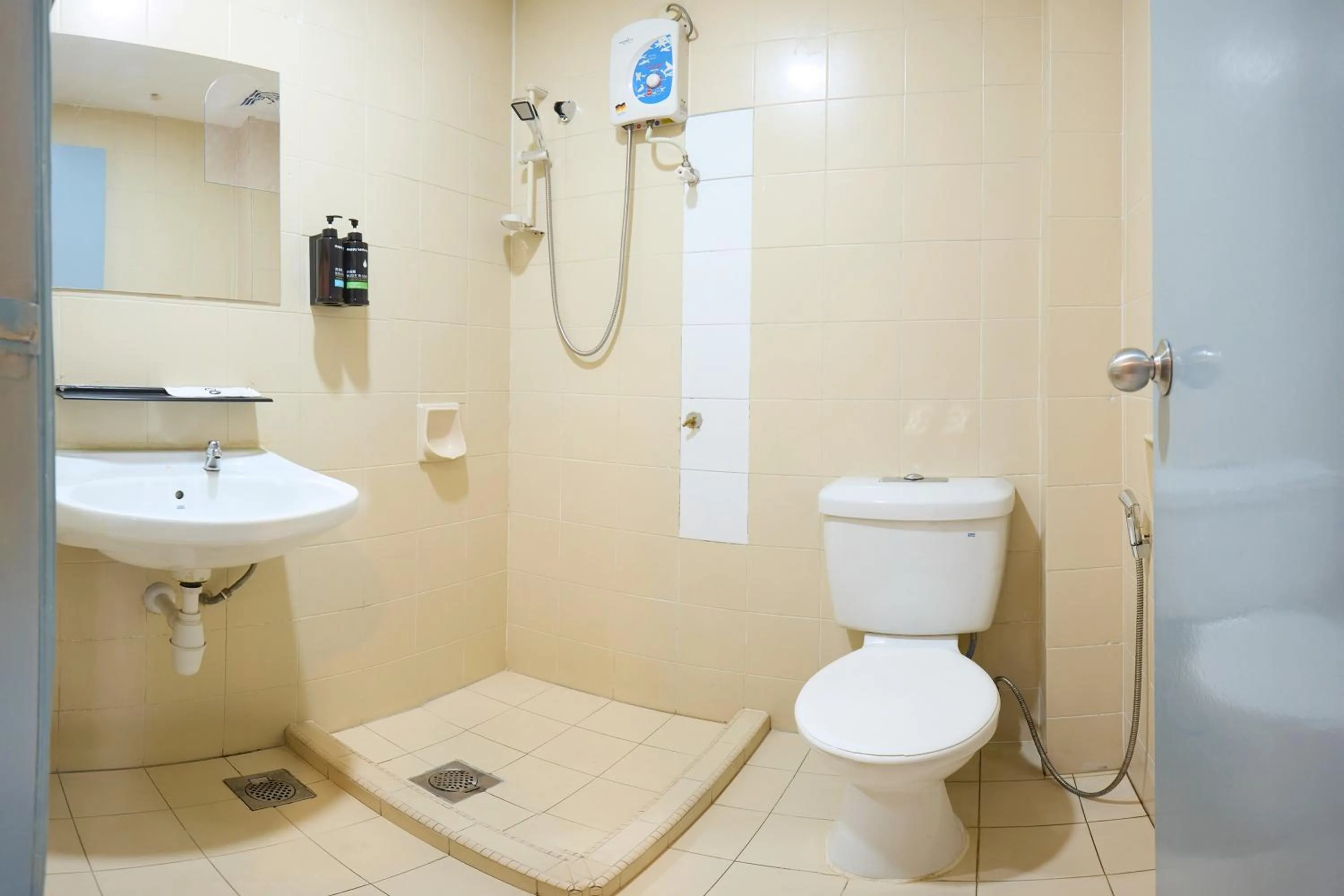 Bathroom in Hotel Bintang Kuala Lumpur