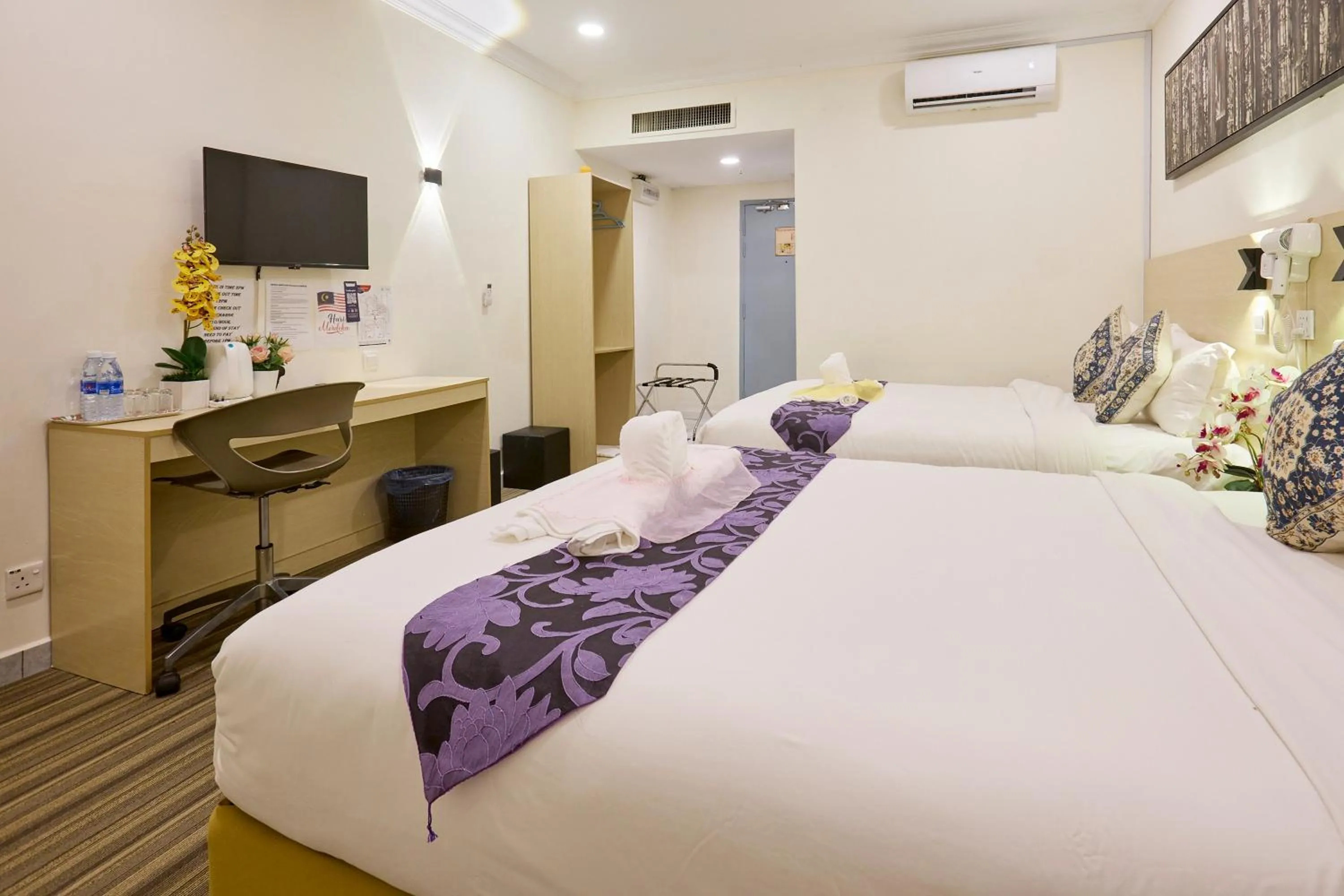 Bedroom in Hotel Bintang Kuala Lumpur