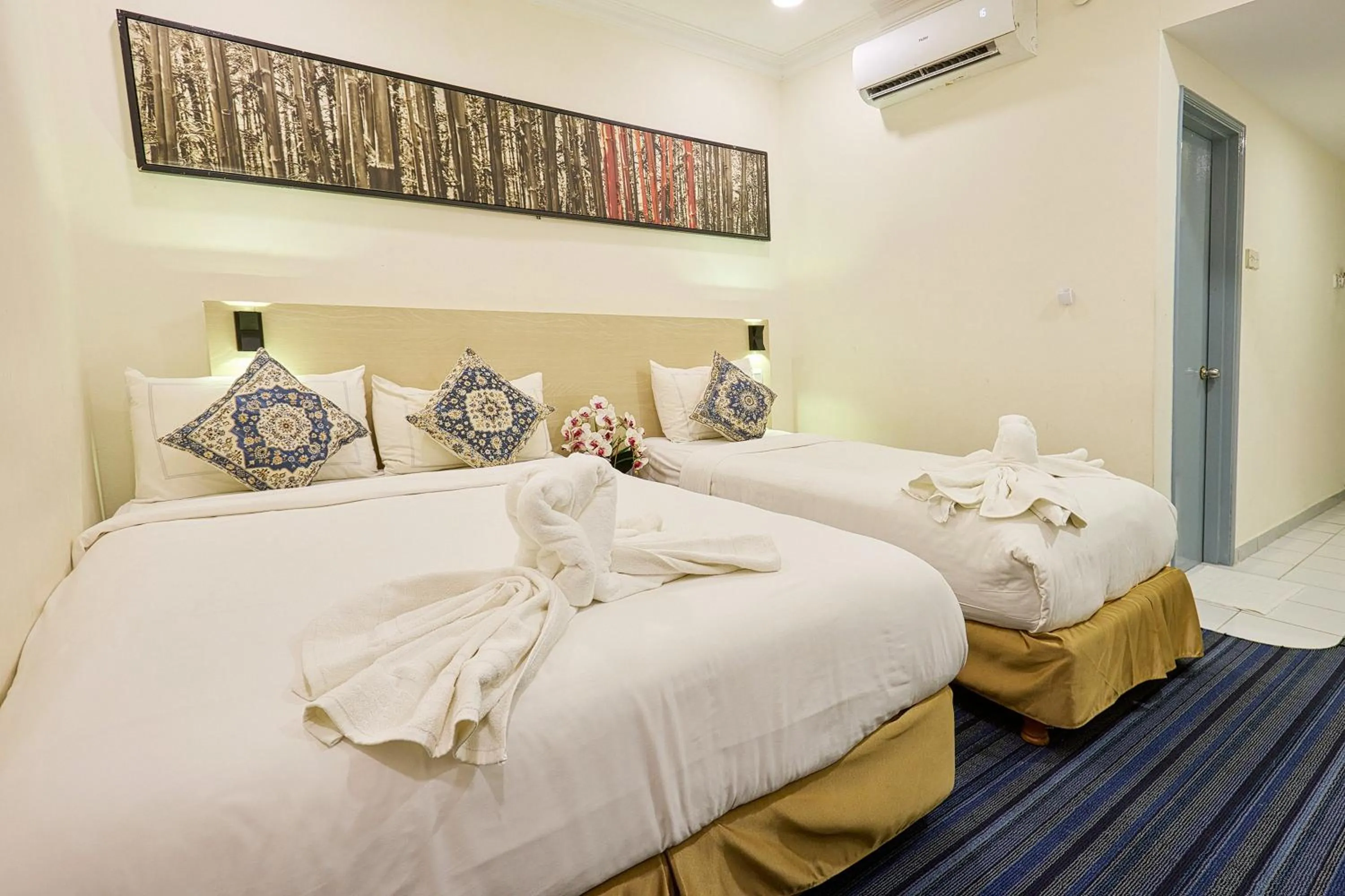 Bedroom in Hotel Bintang Kuala Lumpur