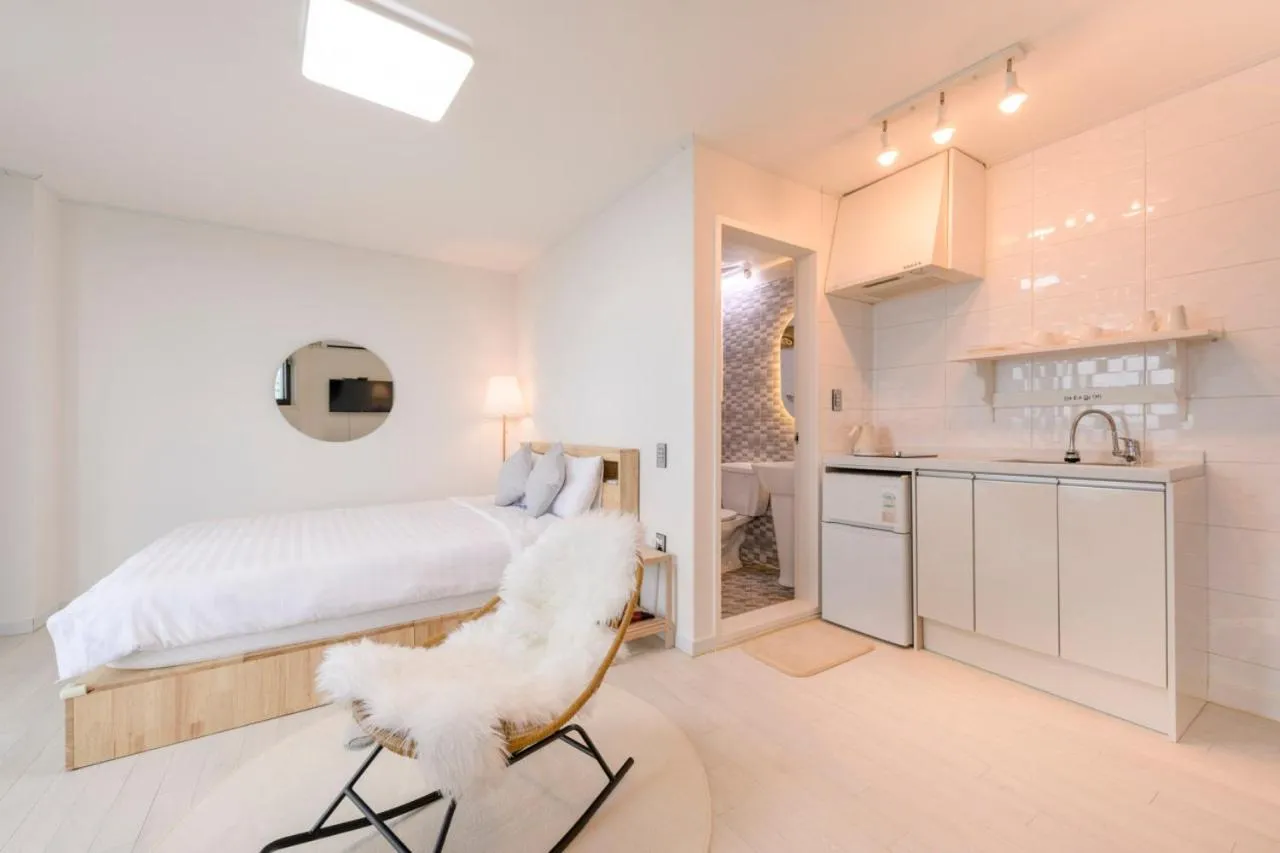 Bed in On The Sea Pension