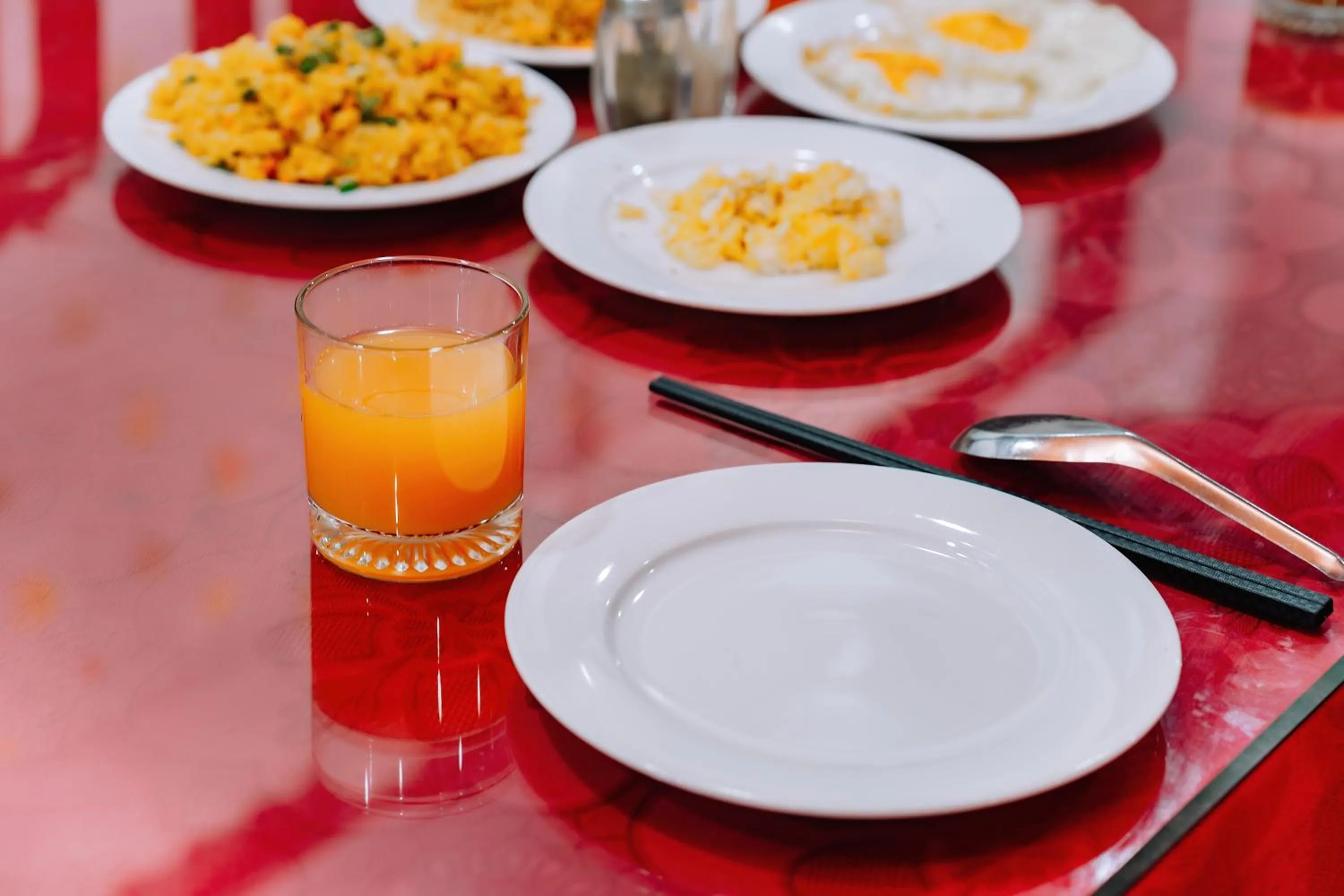 Restaurant/places to eat in Cat Ba Friendly Hotel