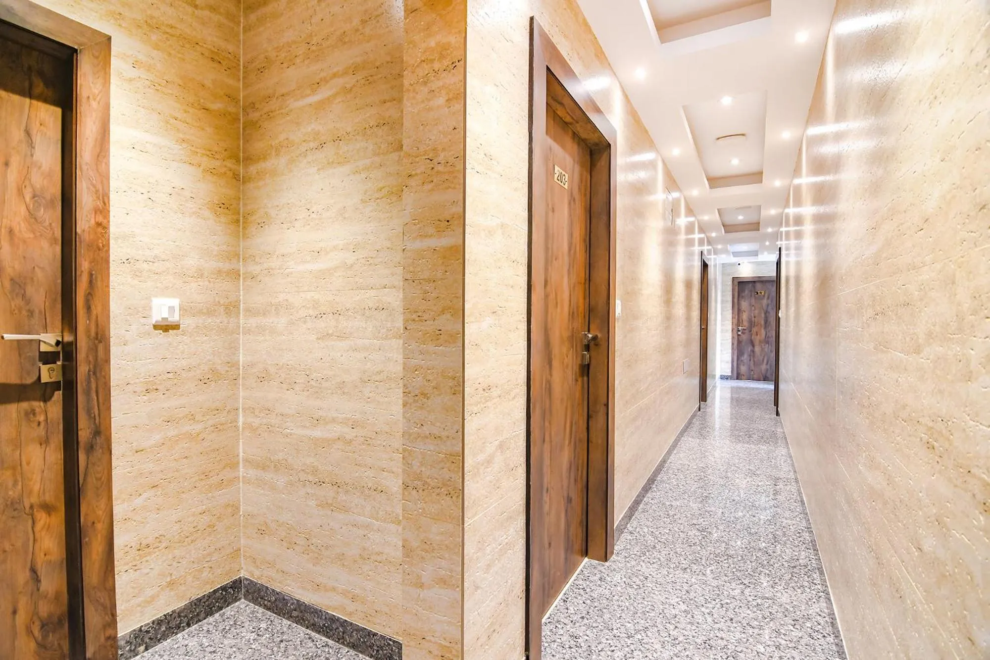 Lobby or reception in FabHotel Prime The Pavilion - Nr City Centre 2