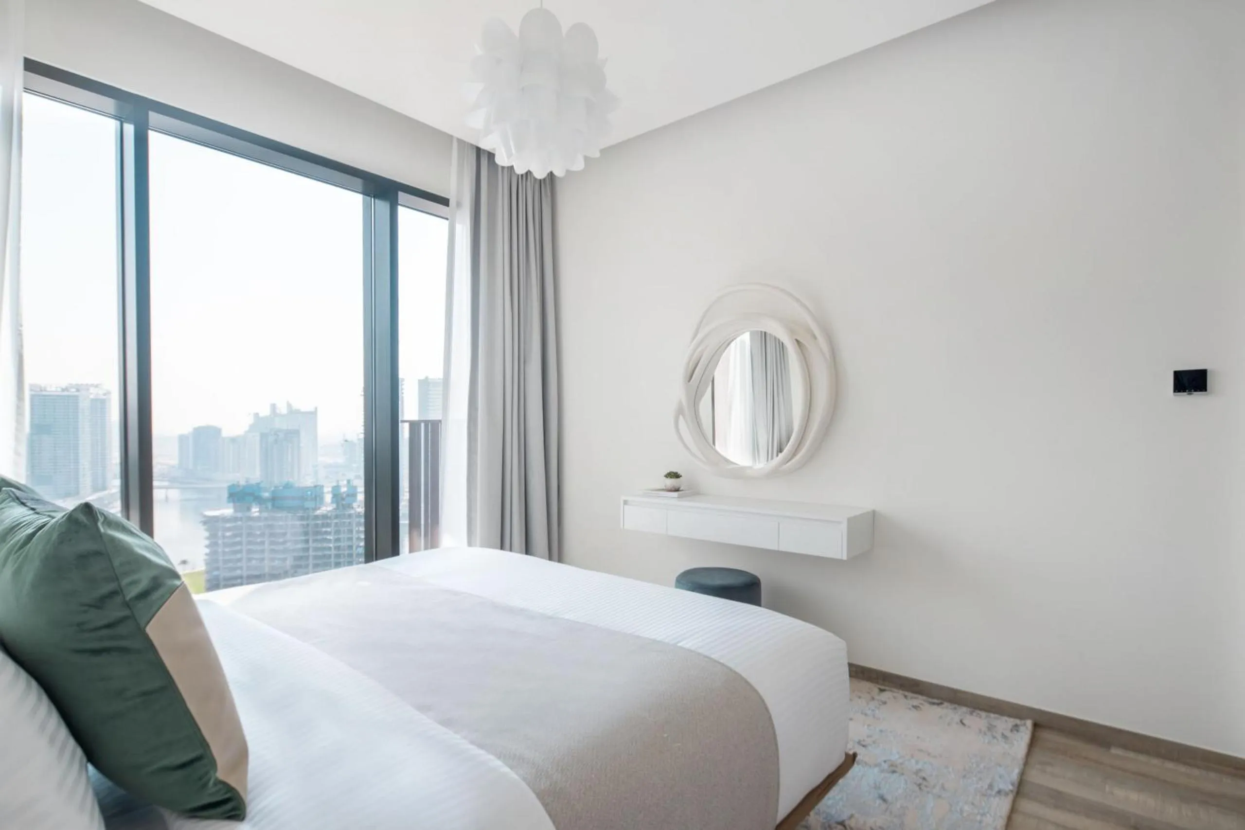 Bed in Frank Porter - Ahad Residences