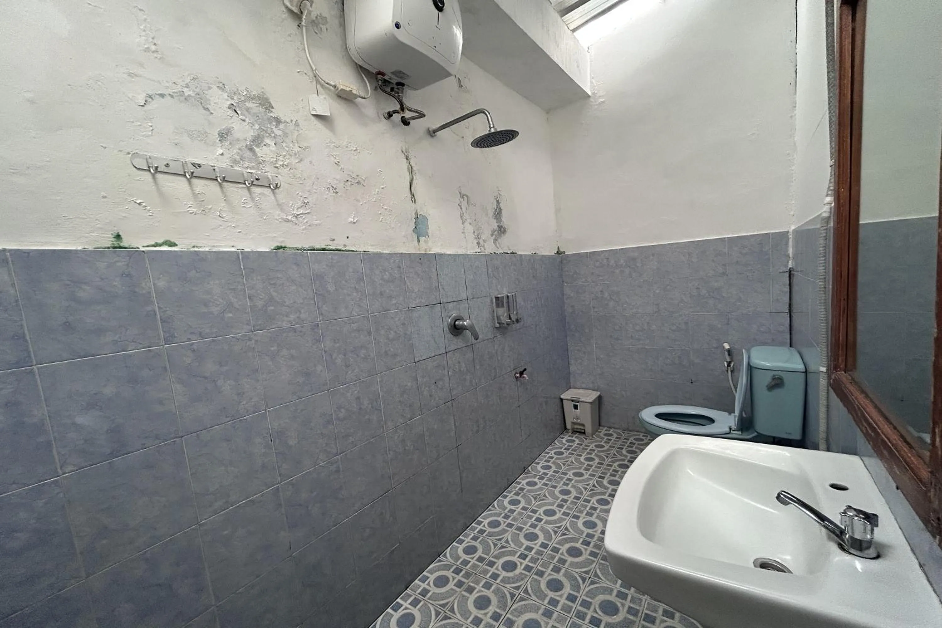 Bathroom in Carla Garden