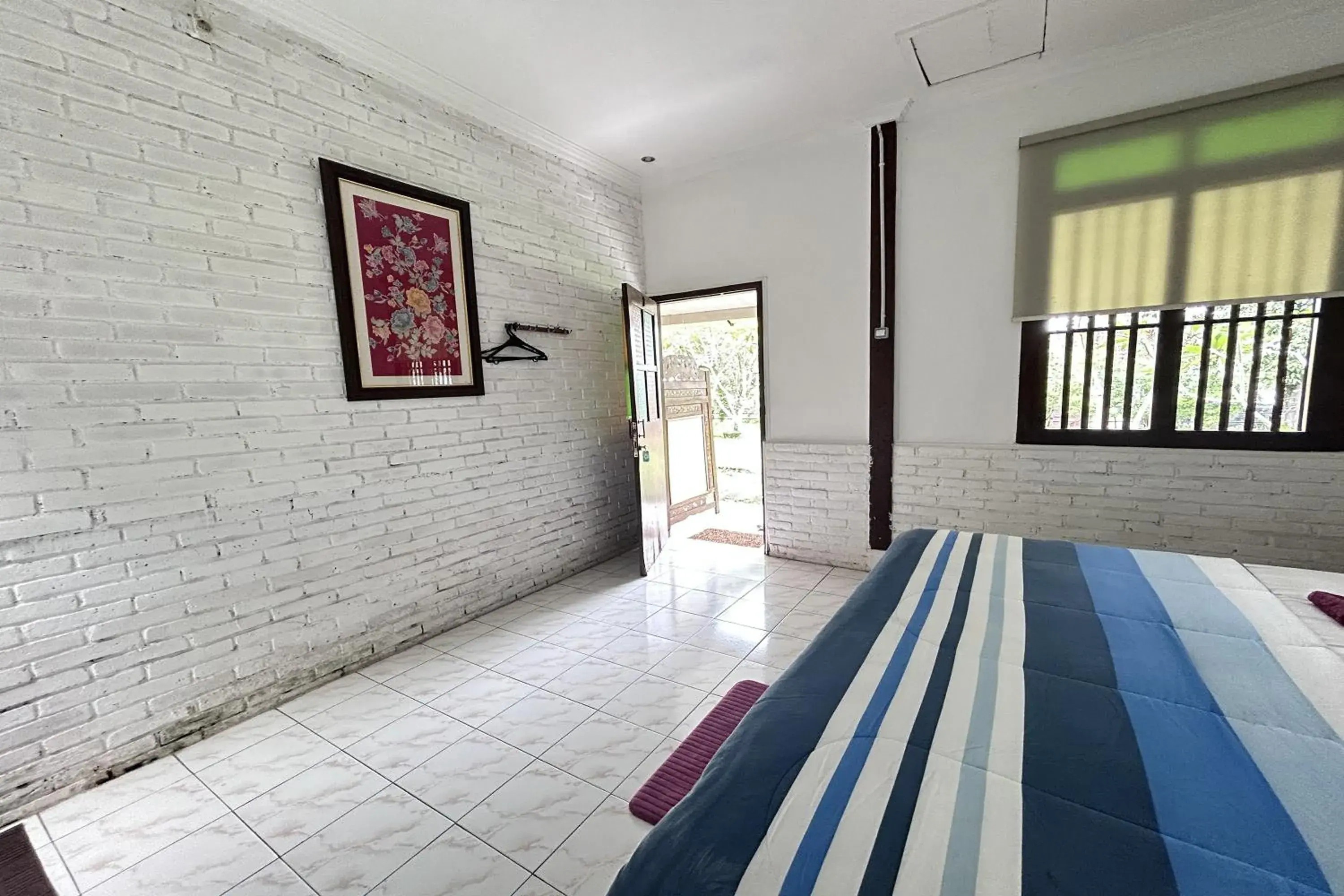 Bedroom, Bed in Carla Garden Bedroom, Bed in Carla Garden