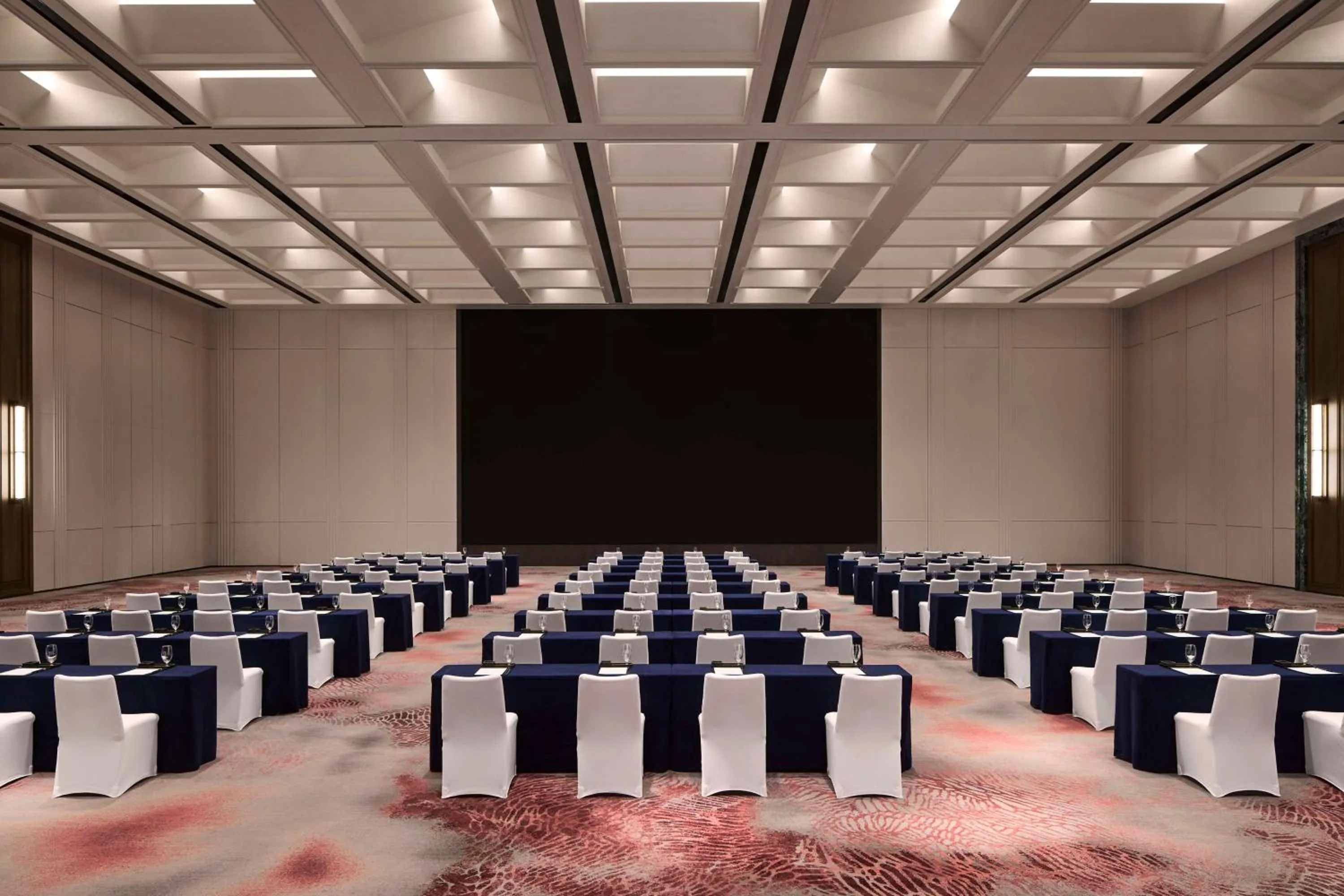 Banquet/Function facilities in Conrad Chongqing - Indulge in the magical 8D city landscape