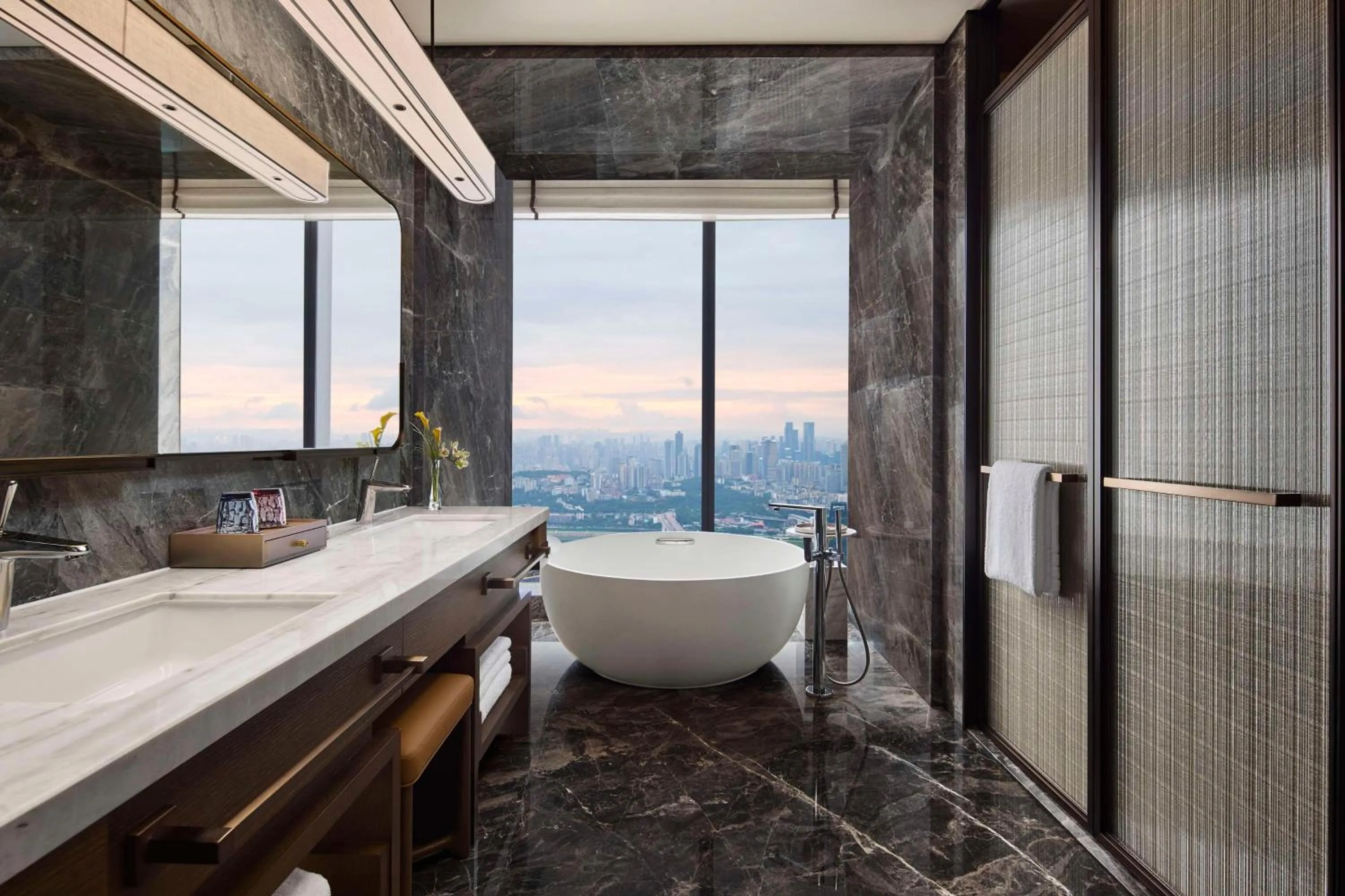 Bathroom in Conrad Chongqing - Indulge in the magical 8D city landscape