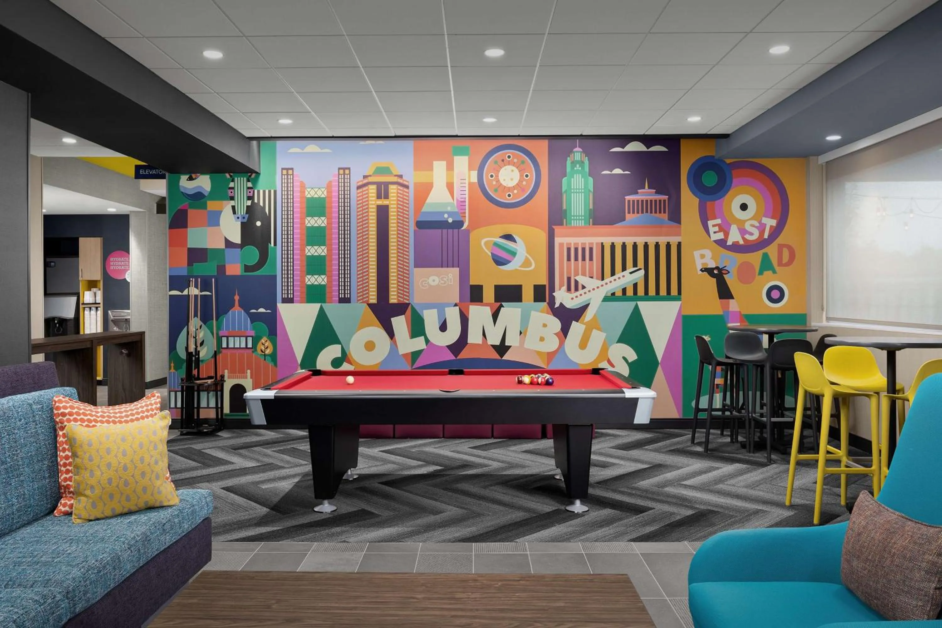 Lobby or reception in Tru By Hilton Columbus East Broad