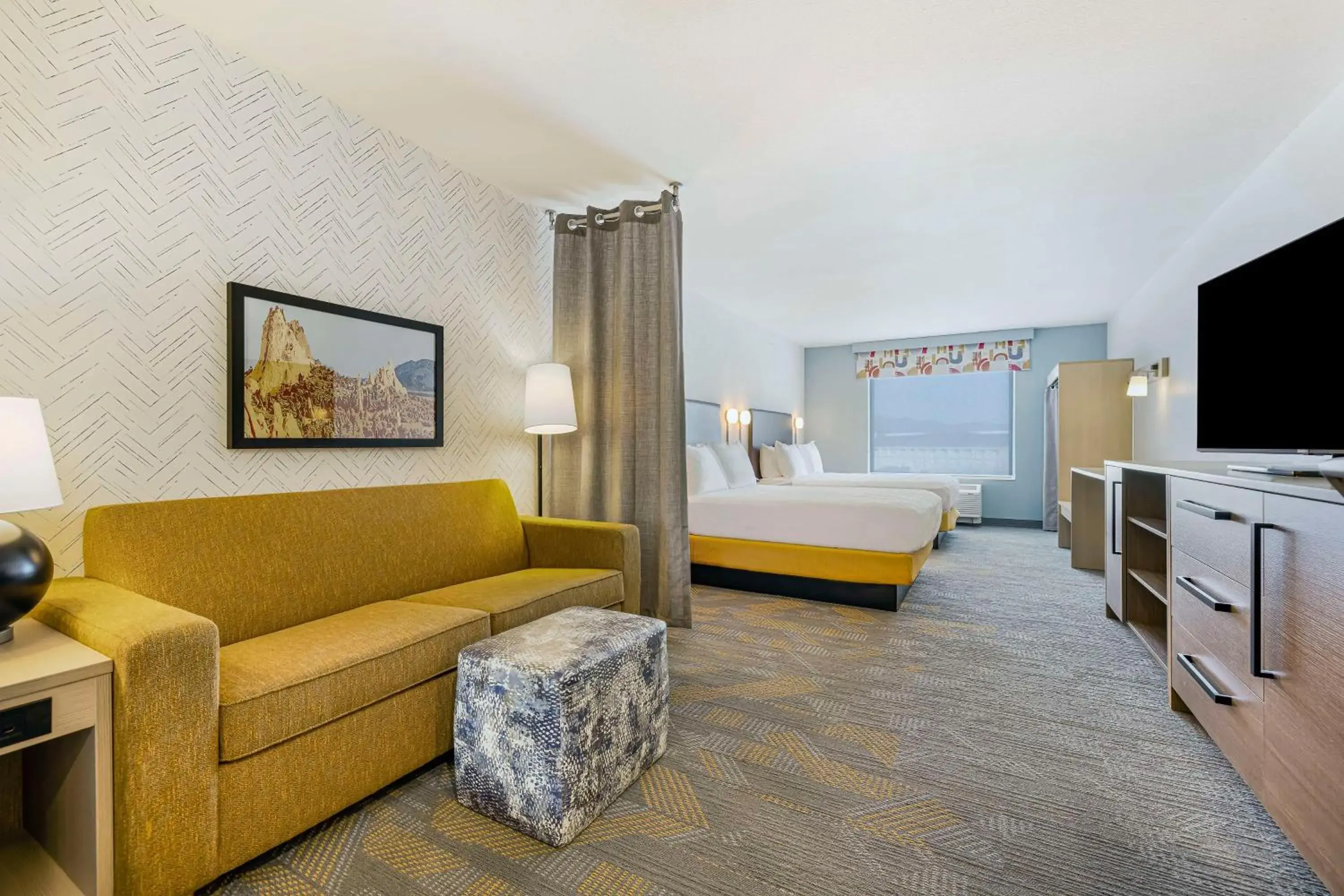 Queen Studio Suite with Mountain View in Home2 Suites By Hilton Colorado Springs Airport Queen Studio Suite with Mountain View in Home2 Suites By Hilton Colorado Springs Airport