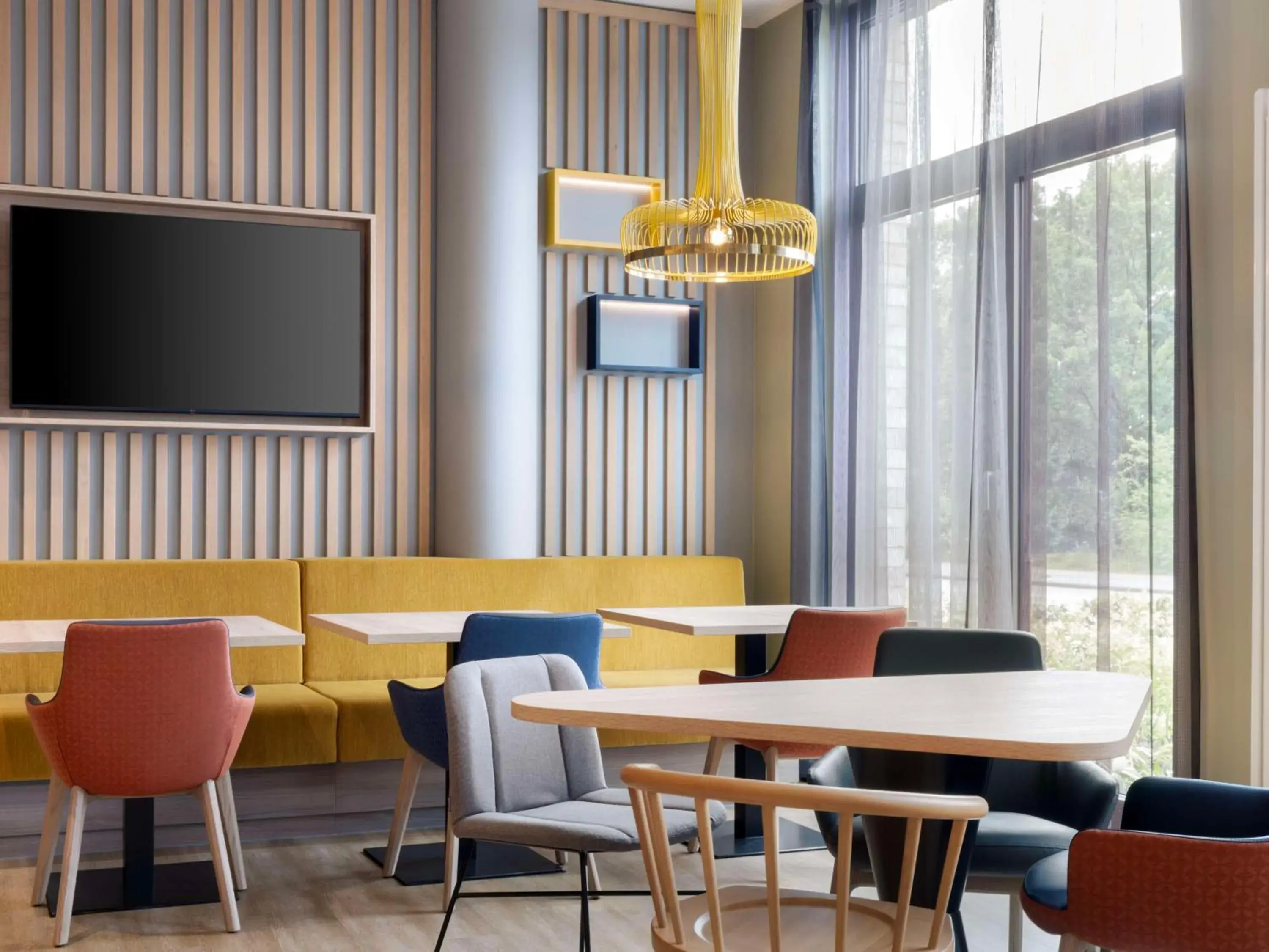Lobby or reception in Hampton By Hilton Celle Lobby or reception in Hampton By Hilton Celle