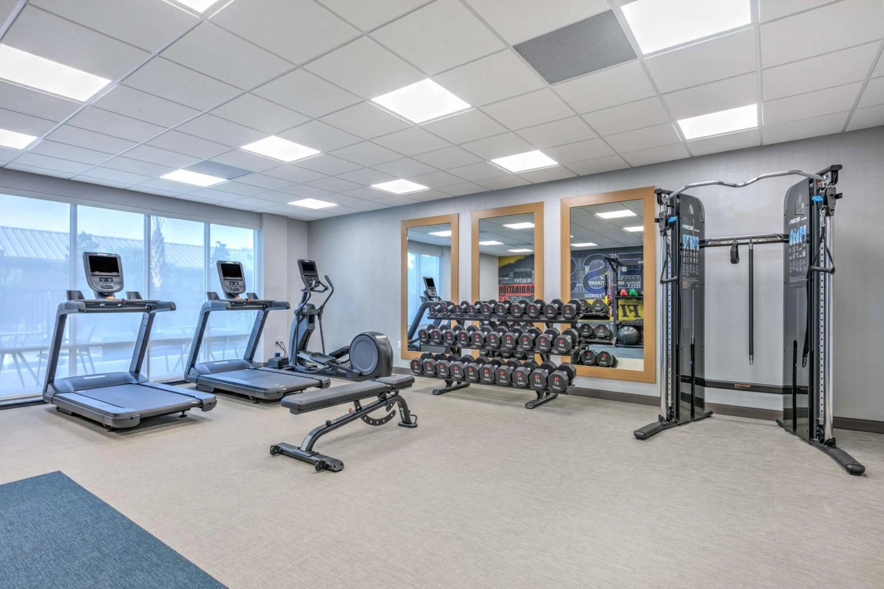 Fitness centre/facilities in Hampton Inn & Suites by Hilton Shenandoah The Woodlands