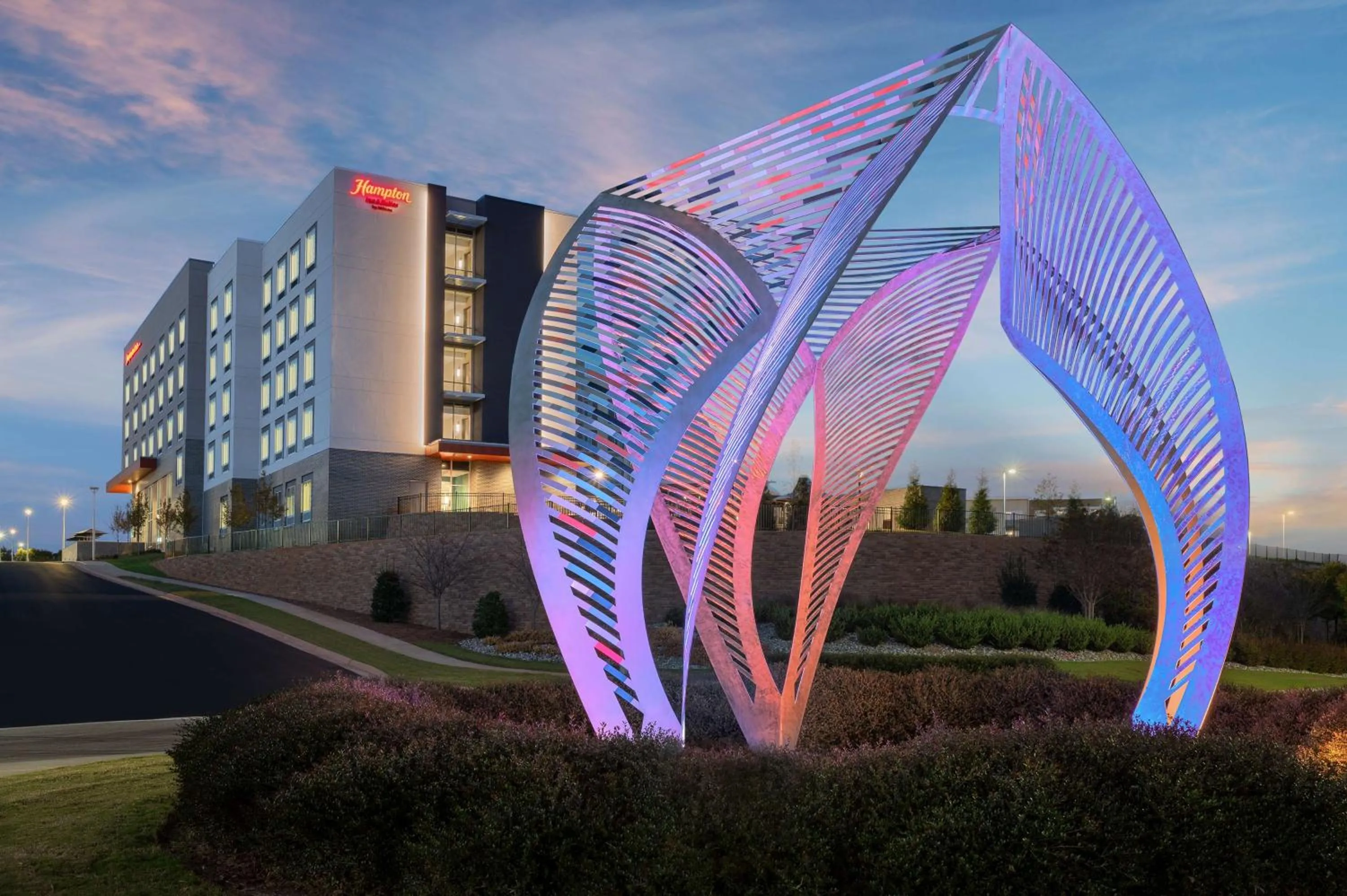 Property building in Hampton Inn & Suites by Hilton Pittsboro