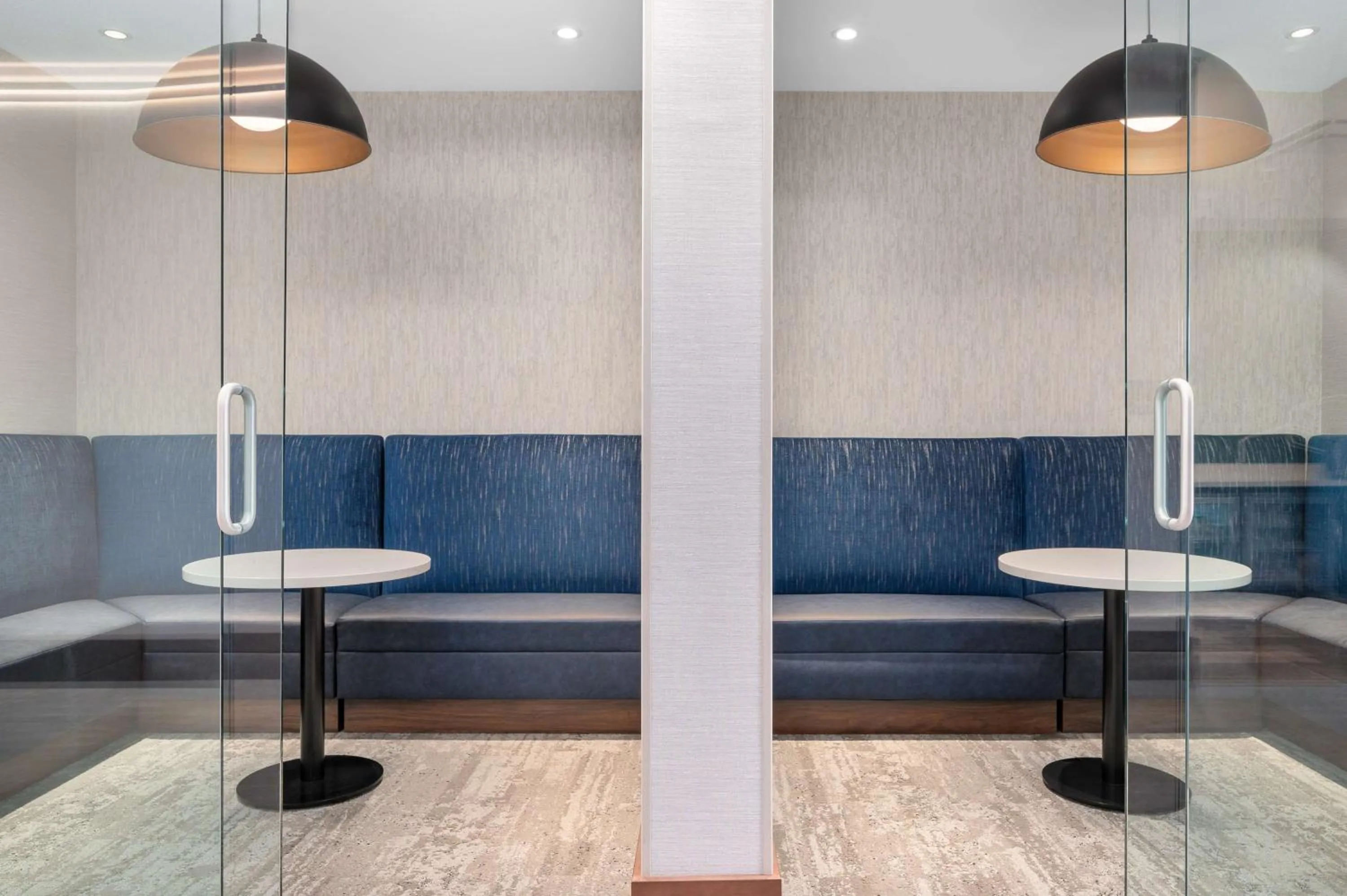 Meeting/conference room in Hampton Inn & Suites by Hilton Pittsboro