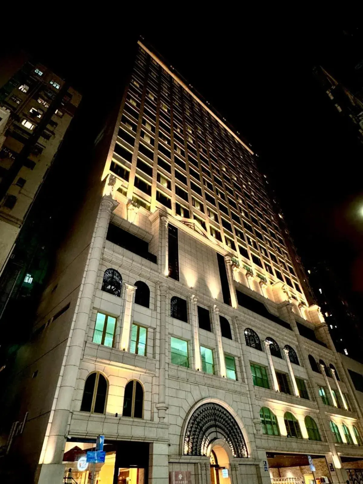 Property building in Kew Green Hotel Mongkok Property building in Kew Green Hotel Mongkok