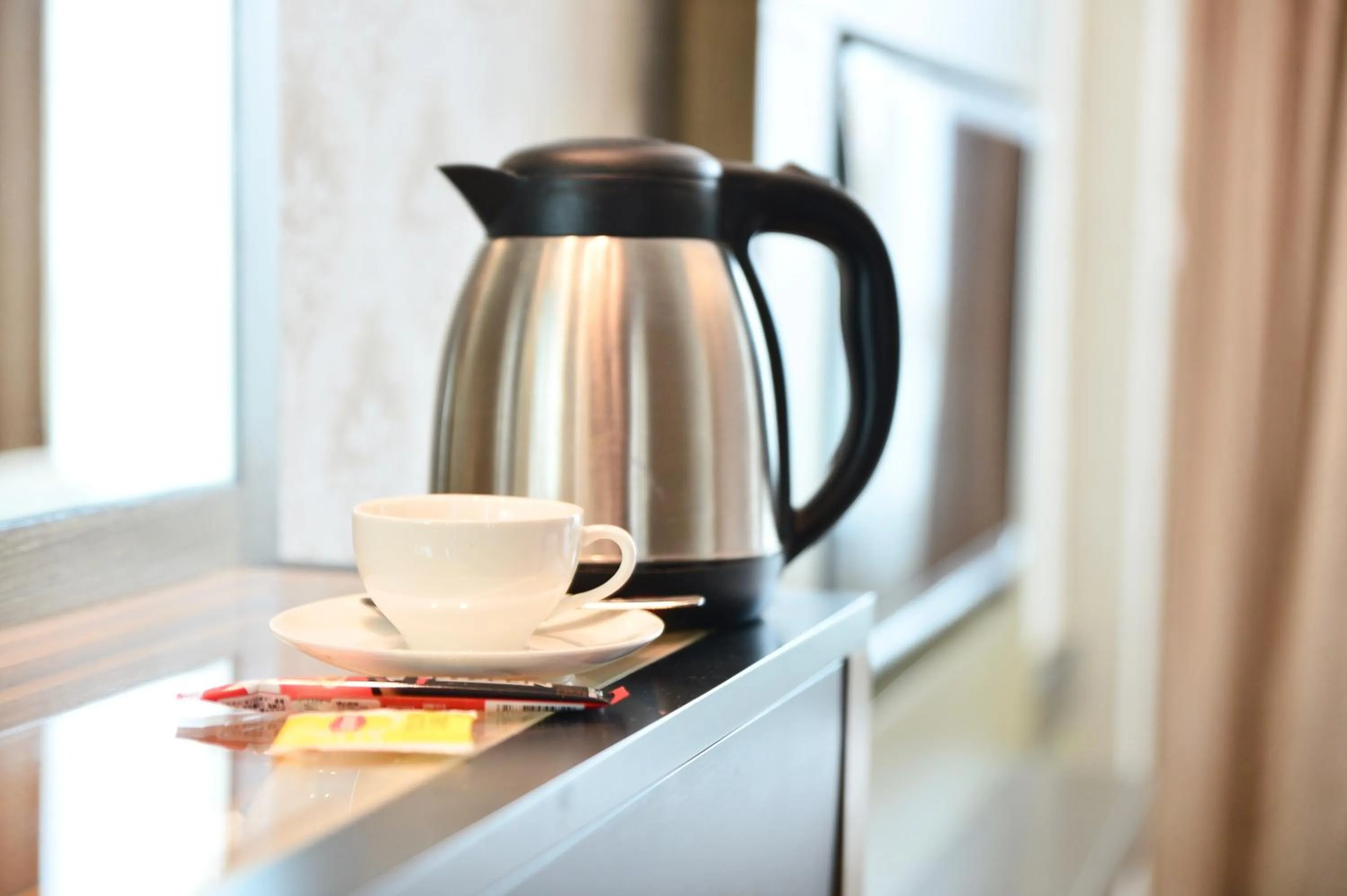 Coffee/tea facilities in Kew Green Hotel Mongkok