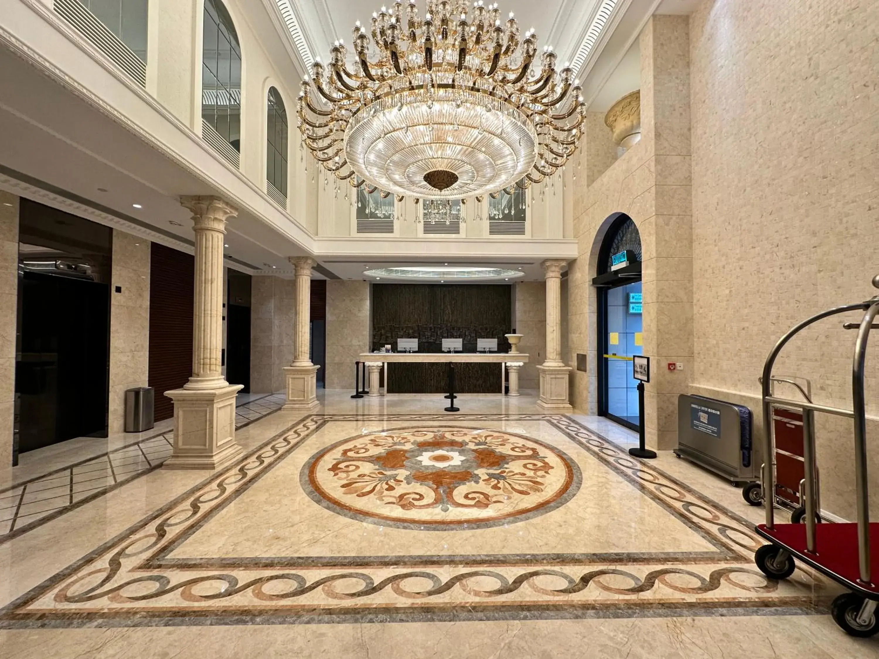 Lobby or reception in Kew Green Hotel Mongkok Lobby or reception in Kew Green Hotel Mongkok