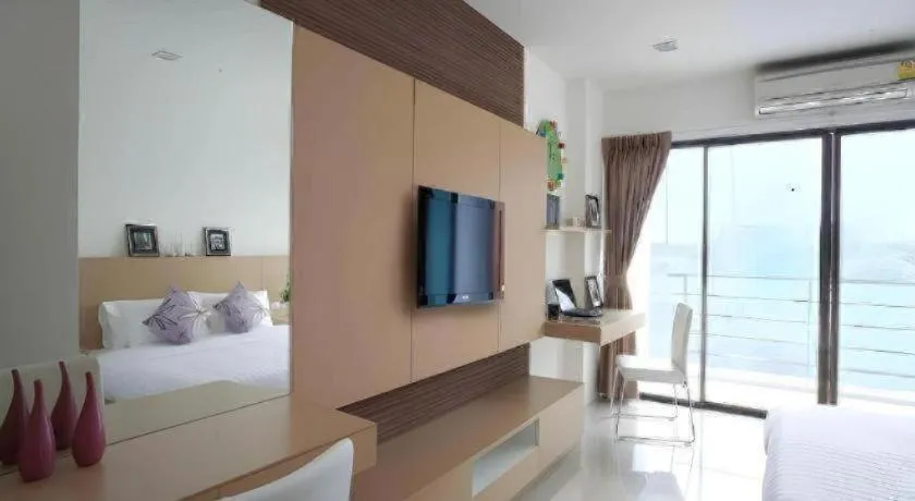 Bed in Landmark Residence