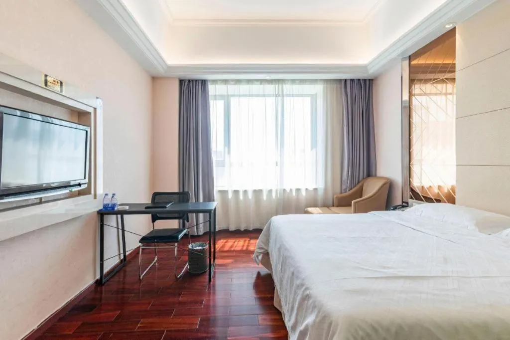 Bed in Regency Hotel