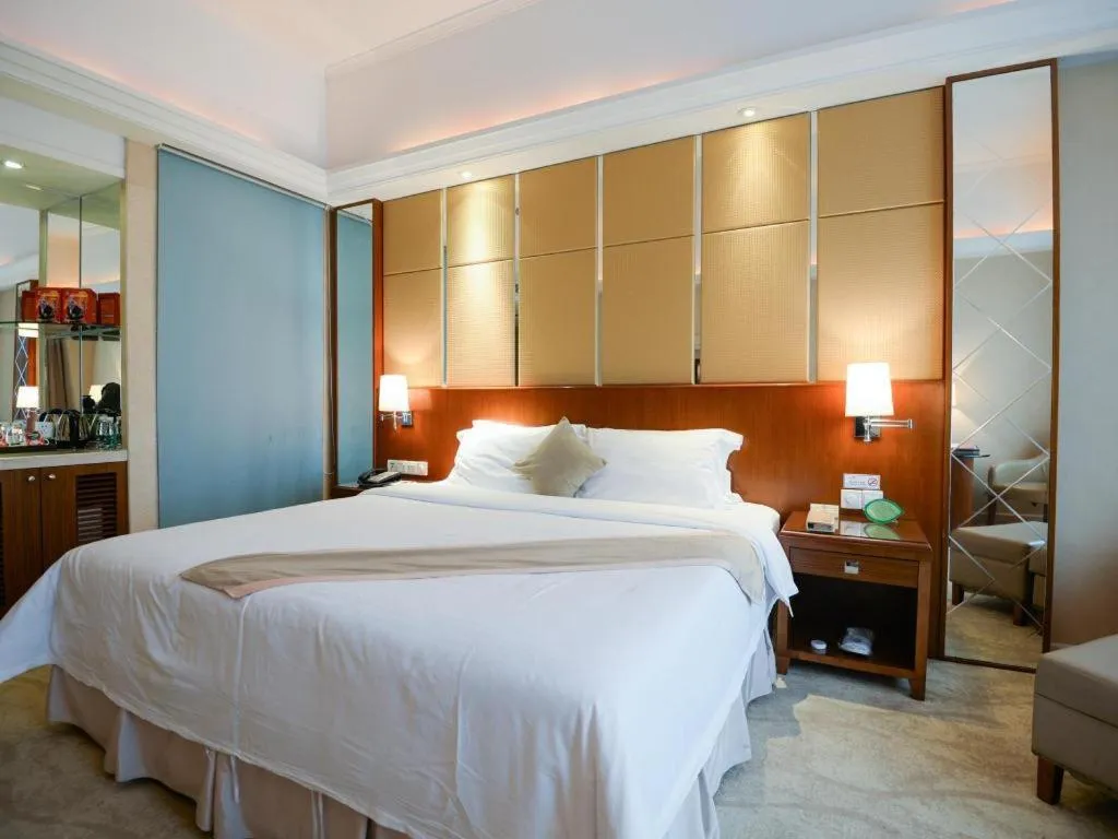 Bed in Regency Hotel