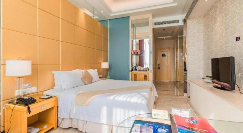 Bed in Regency Hotel