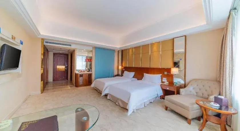 Bed in Regency Hotel Bed in Regency Hotel