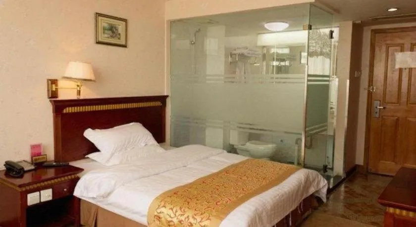 Bed in Nantong GuoDu Hotel