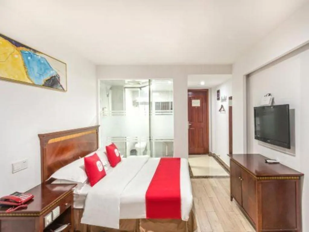 Bed in Nantong GuoDu Hotel