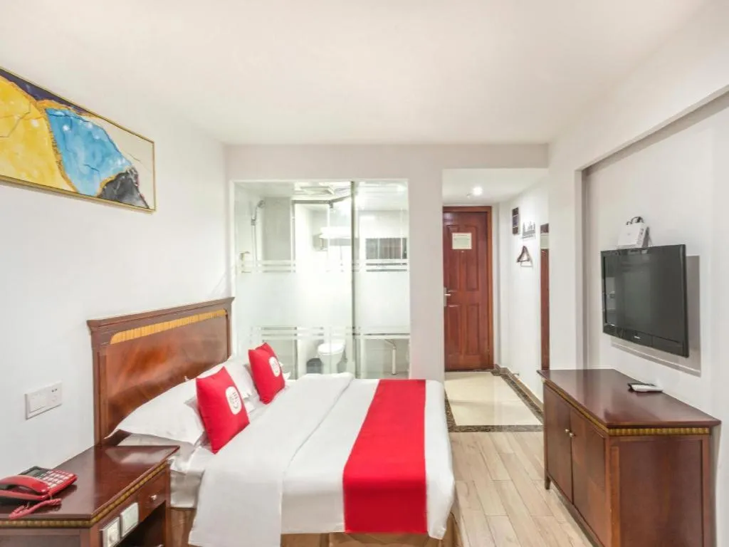 Bed in Nantong GuoDu Hotel