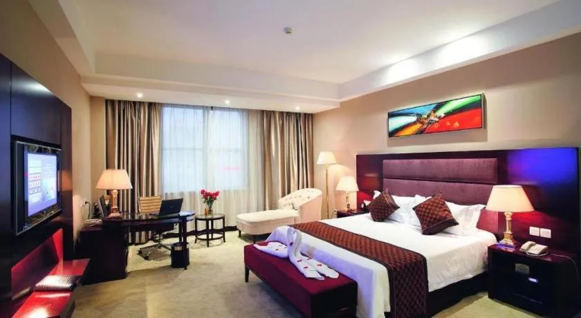 Bed in Zhongzhou International Hotel