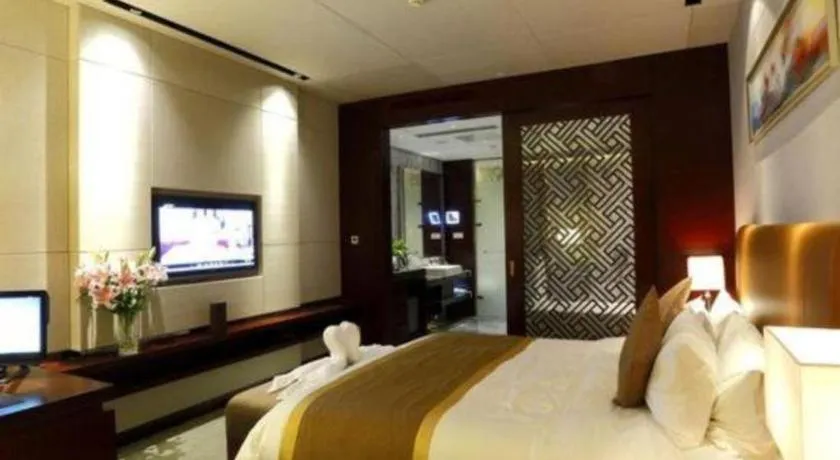 Bed in Zhongzhou International Hotel
