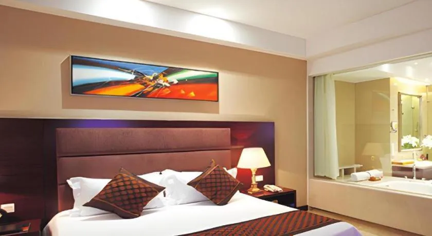 Bed in Zhongzhou International Hotel