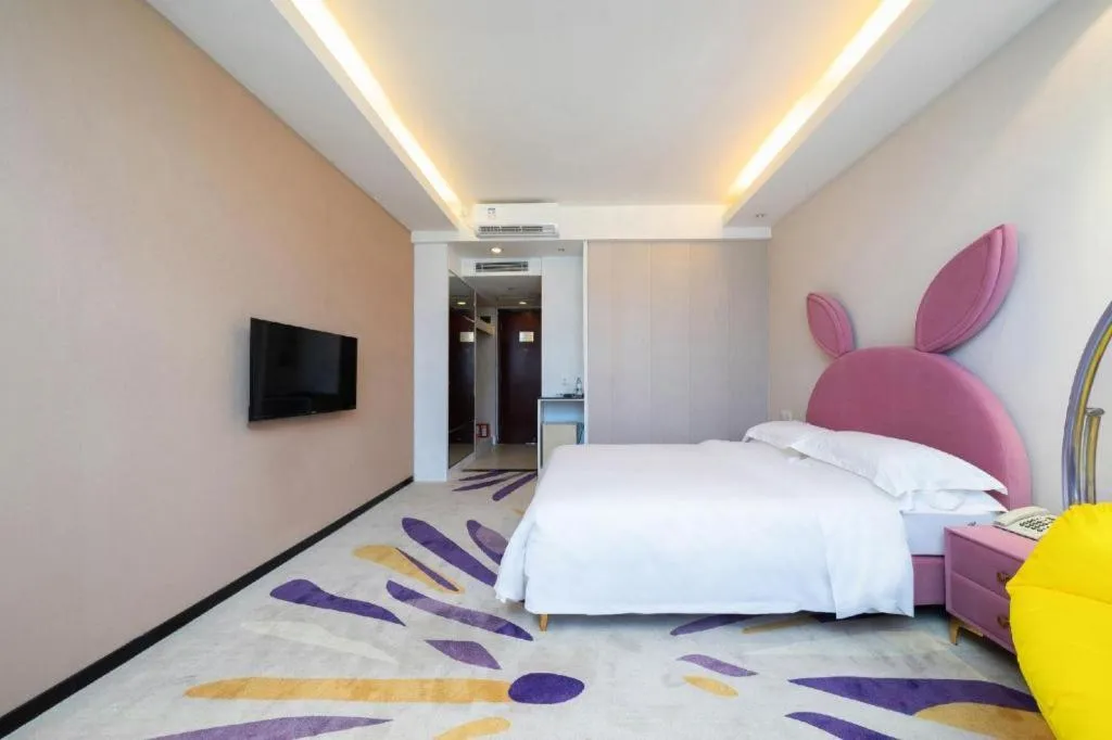 Bed in Wanyi Hotel