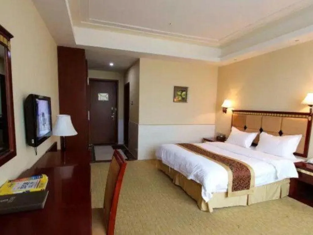 Bed in Shengshi Jinhua Hotel