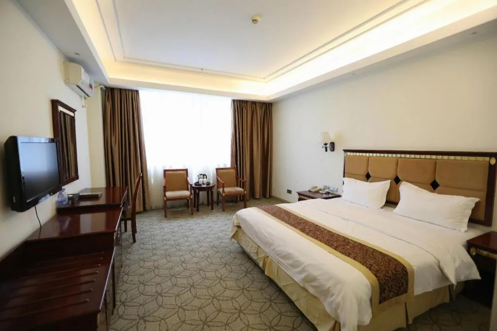 Bed in Shengshi Jinhua Hotel